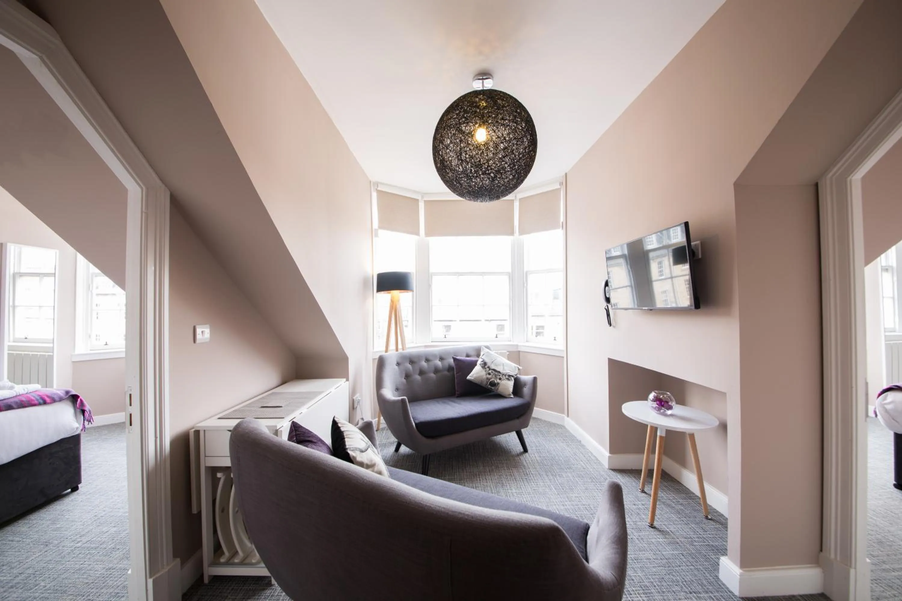 TV and multimedia, Bed in The Spires Serviced Apartments Edinburgh