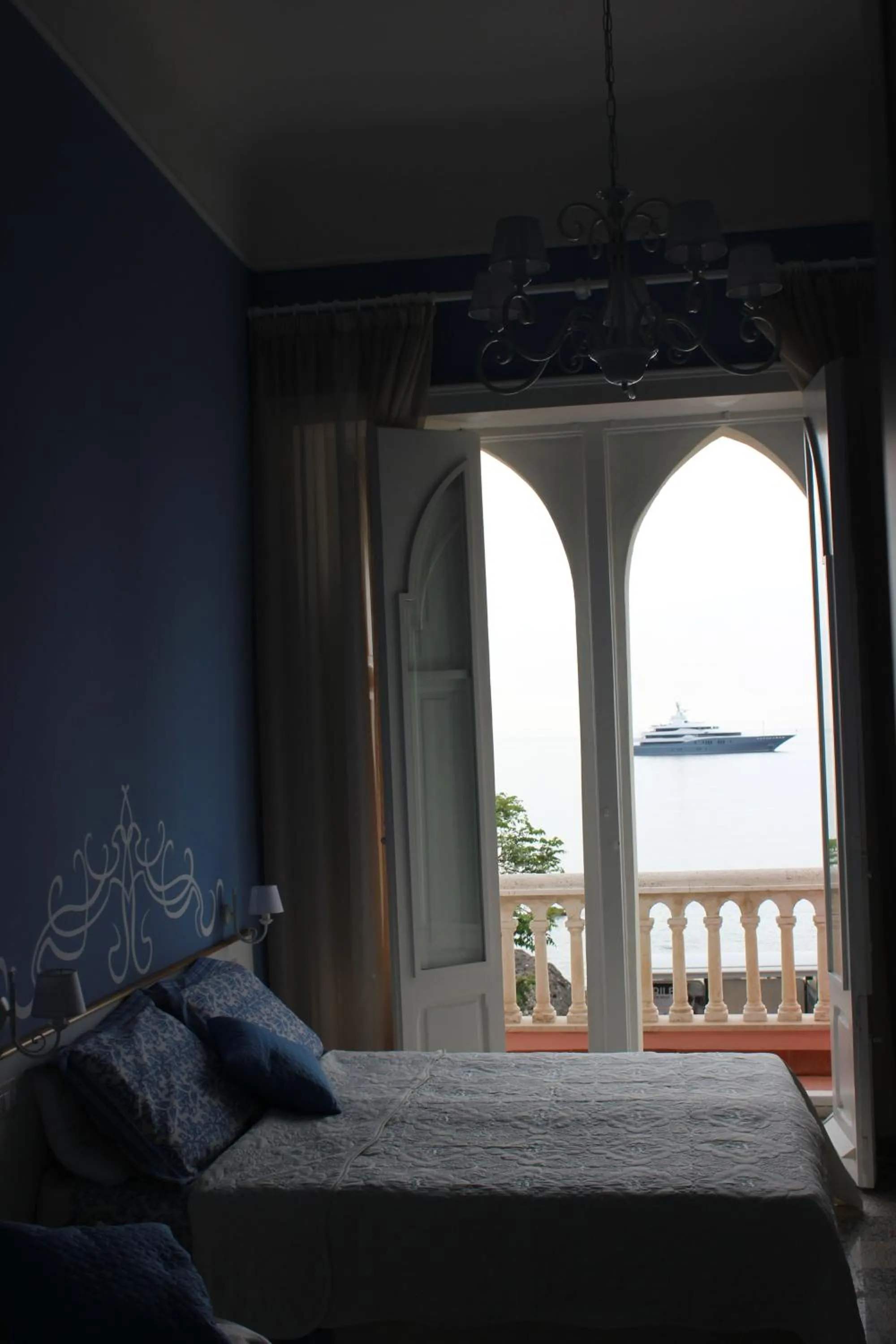 View (from property/room), Bed in B&B Villa Raineri