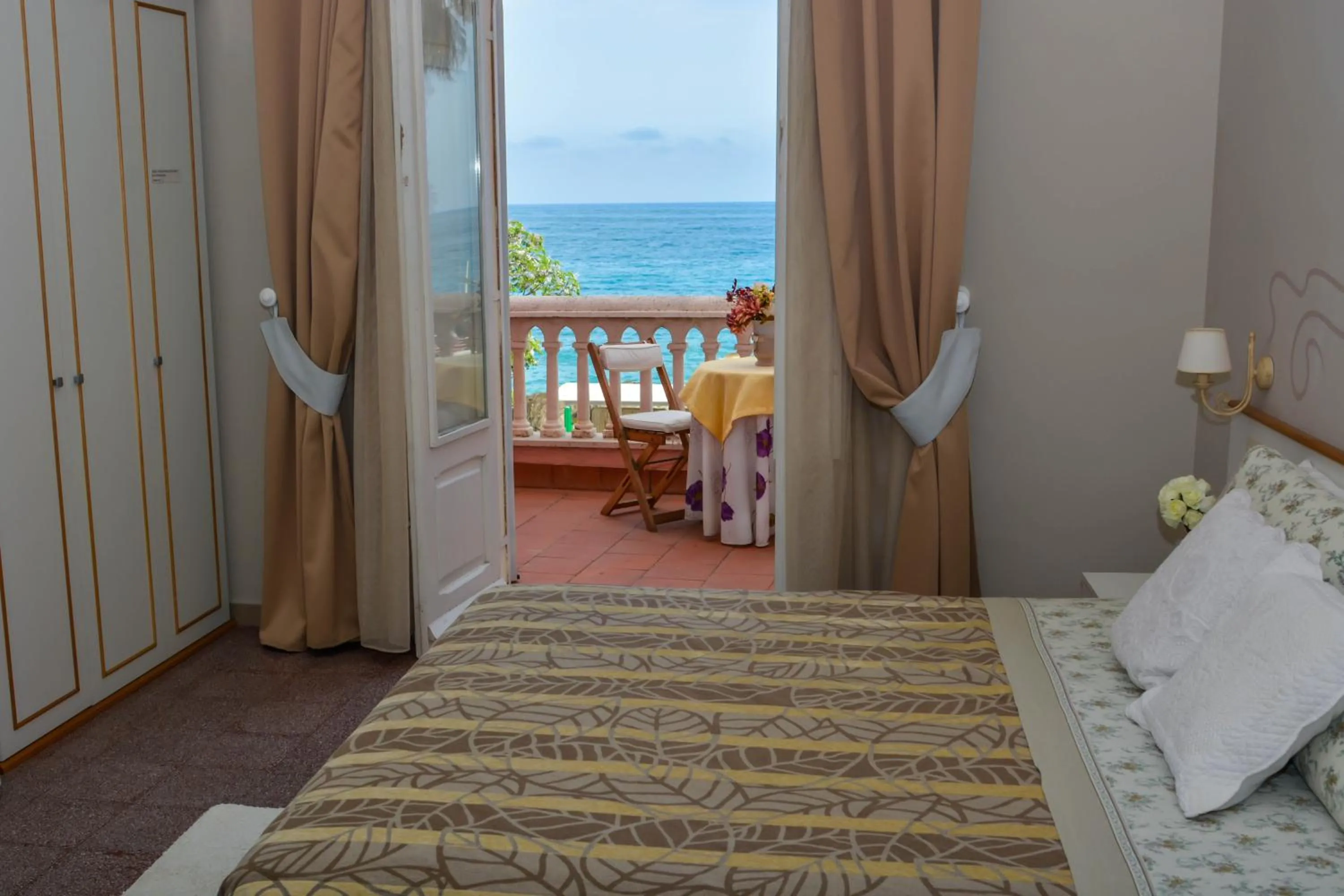 Photo of the whole room, Bed in B&B Villa Raineri