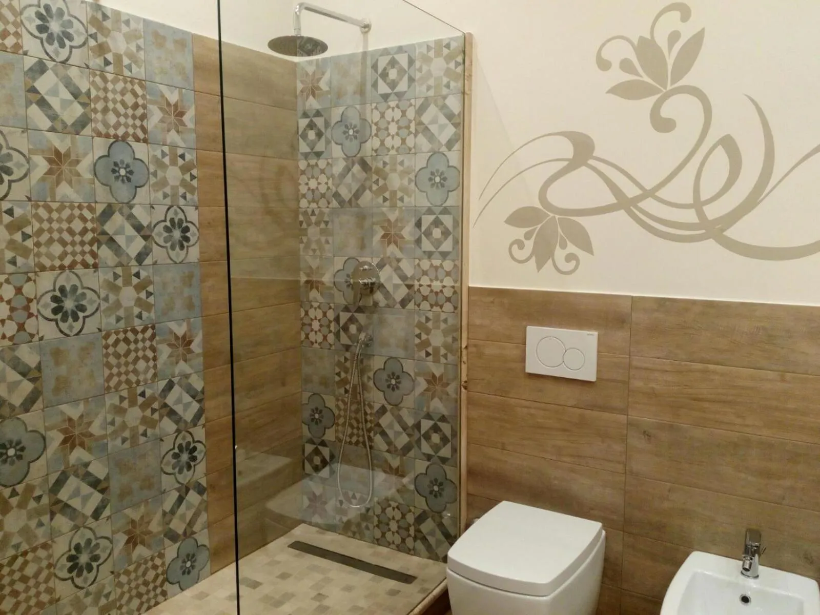 Shower in B&B Villa Raineri