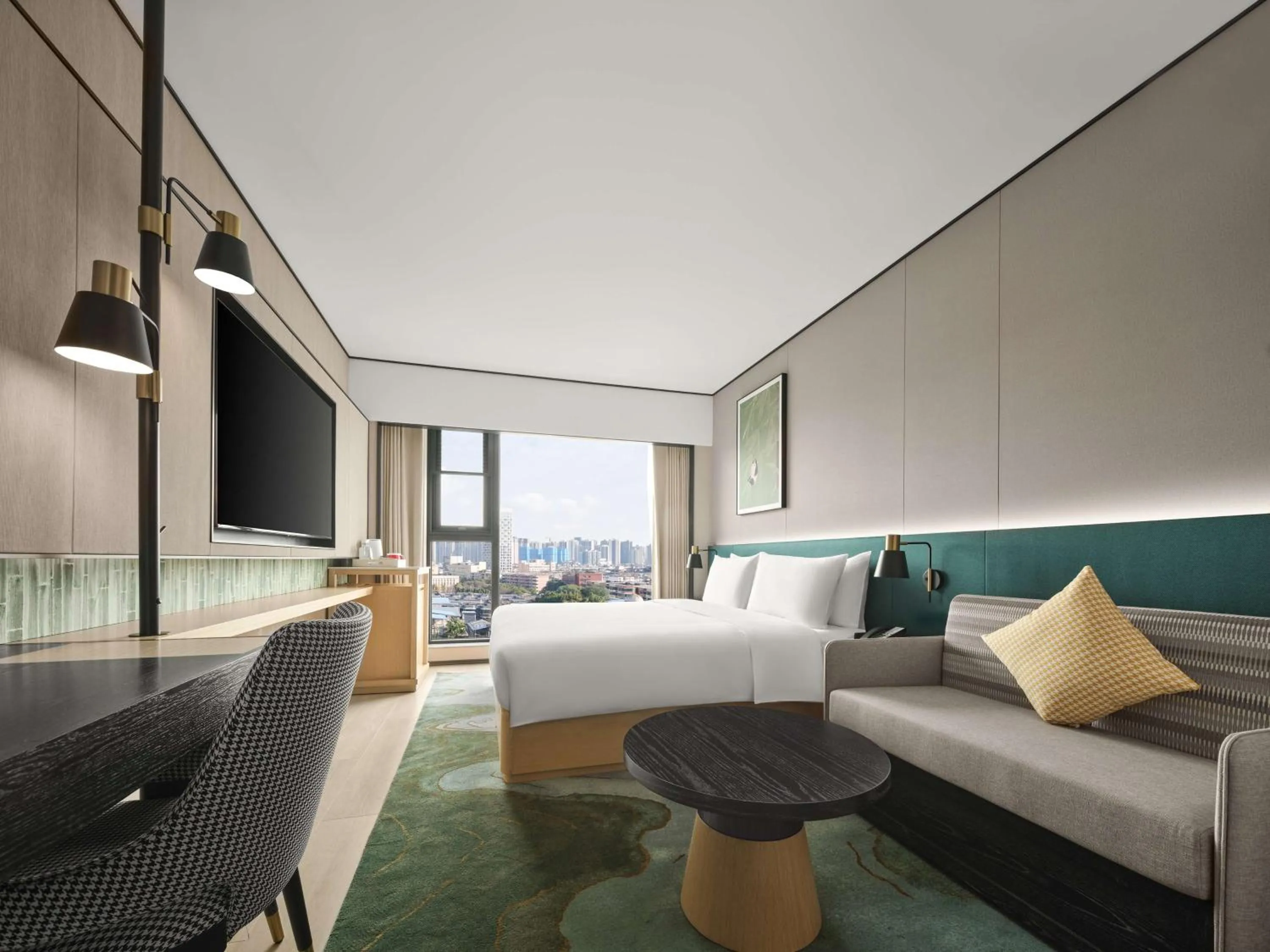 Living room, Bed in Hilton Garden Inn Chengdu Tianfu Panda Tower