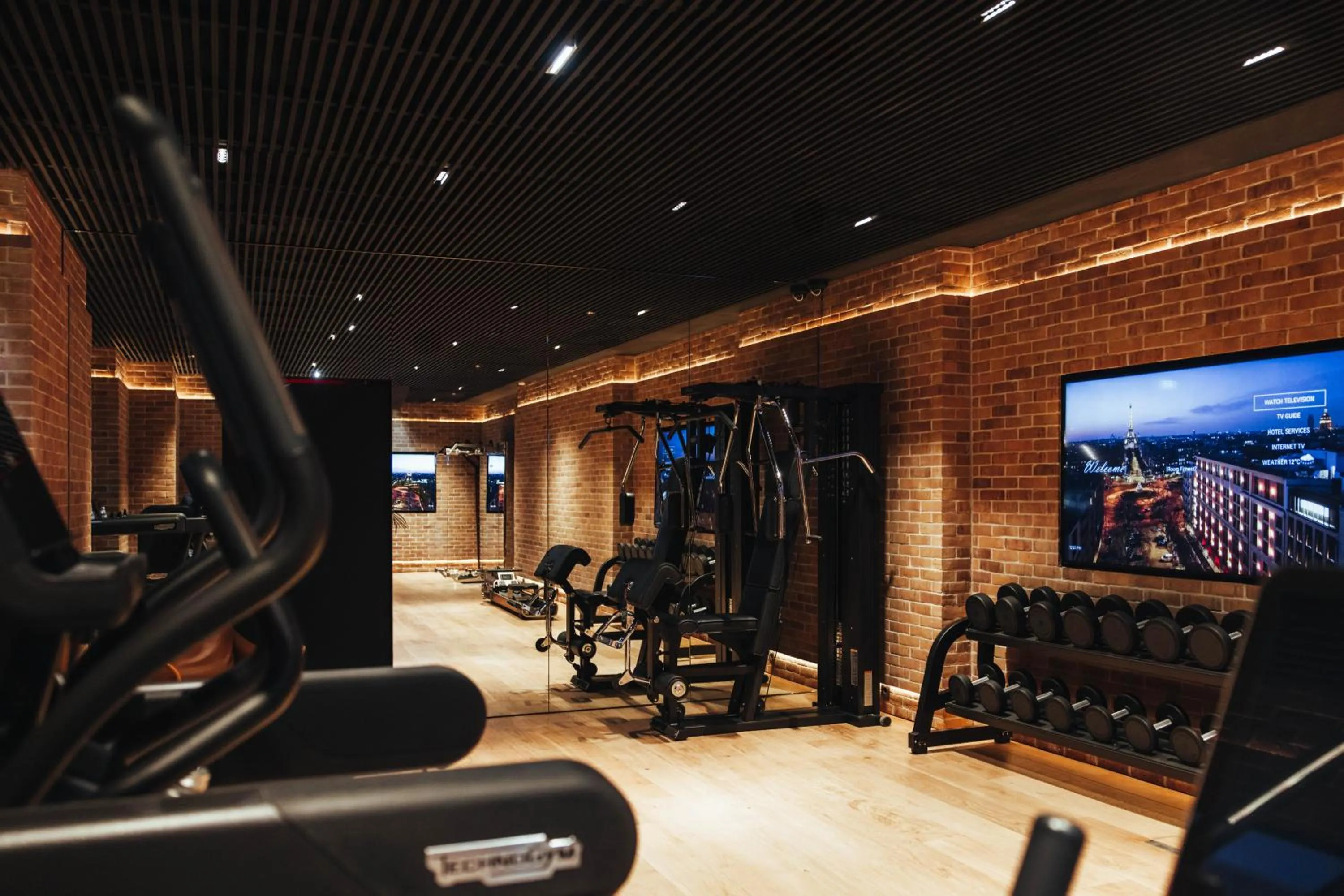 Fitness centre/facilities in Hotel SAX Paris, LXR Hotels & Resorts