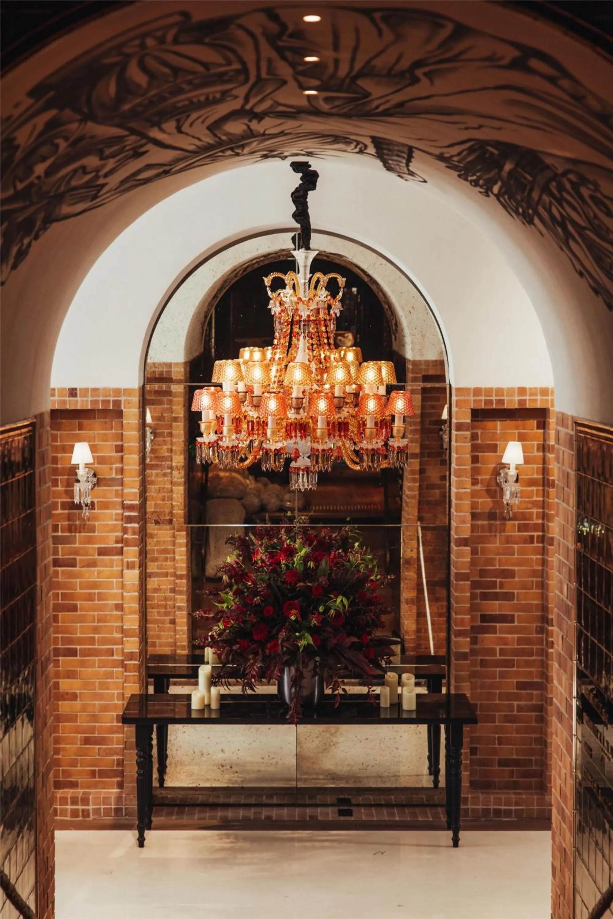 Lobby or reception in Hotel SAX Paris, LXR Hotels & Resorts