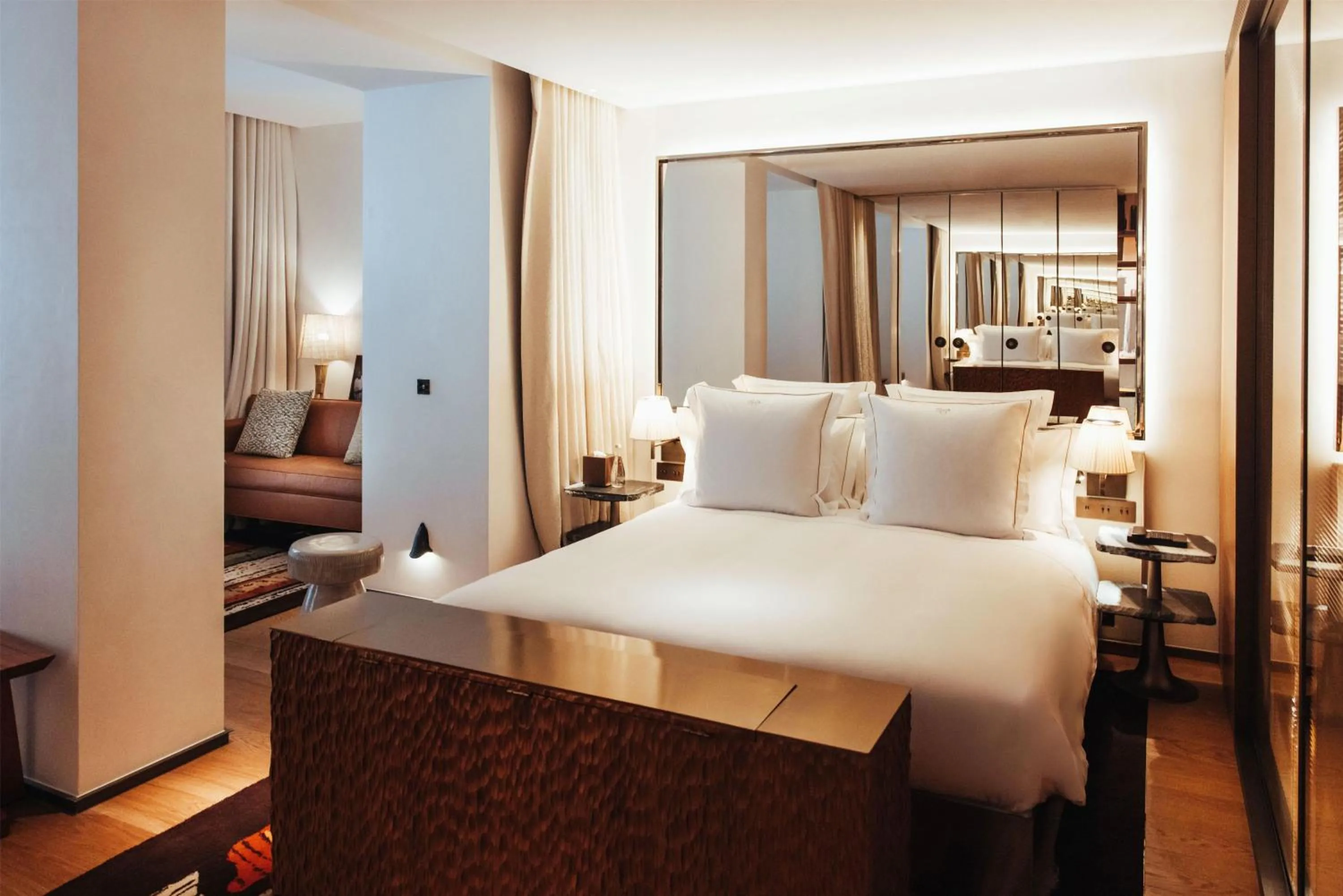 Bed in Hotel SAX Paris, LXR Hotels & Resorts