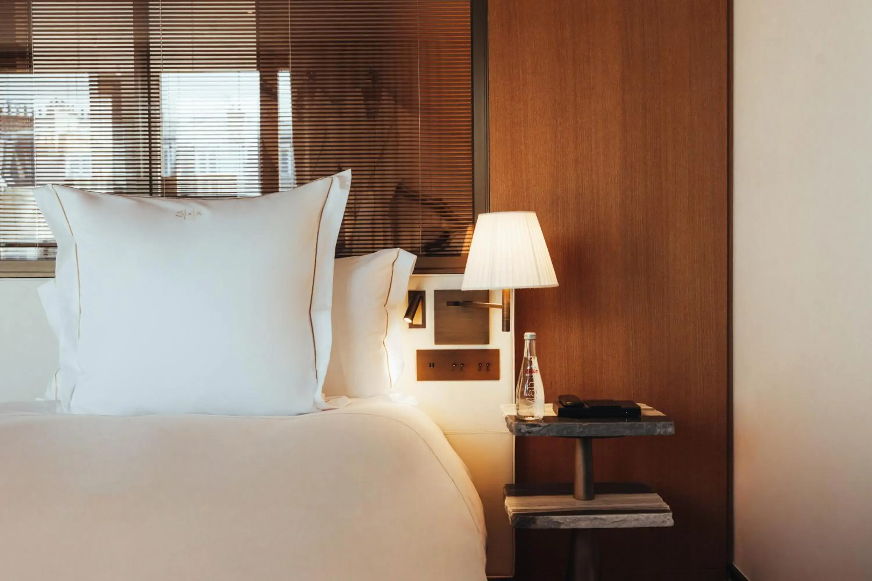 Junior Suite in Hotel SAX Paris, LXR Hotels & Resorts Junior Suite in Hotel SAX Paris, LXR Hotels & Resorts