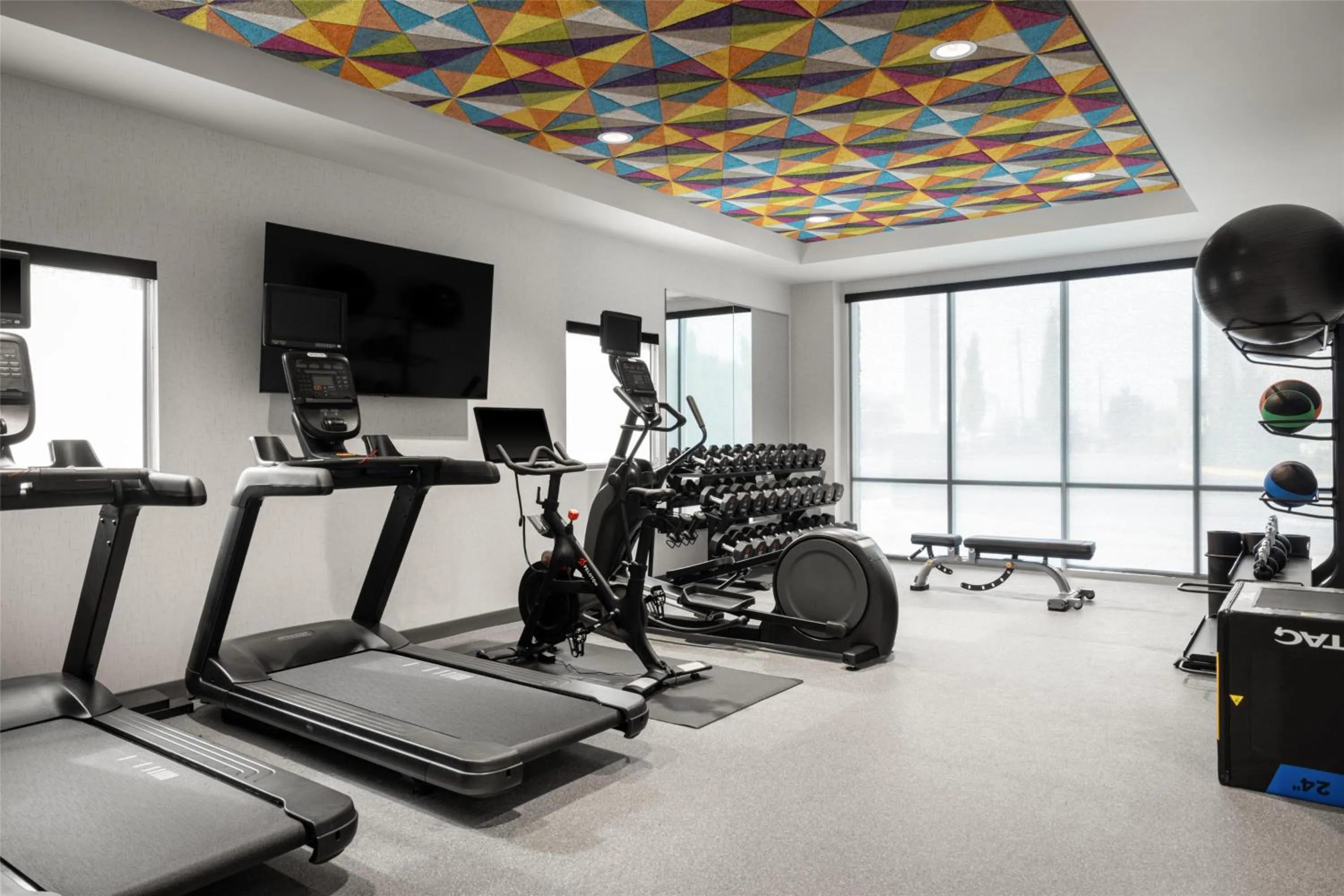 Fitness centre/facilities in Home2 Suites By Hilton Dry Ridge