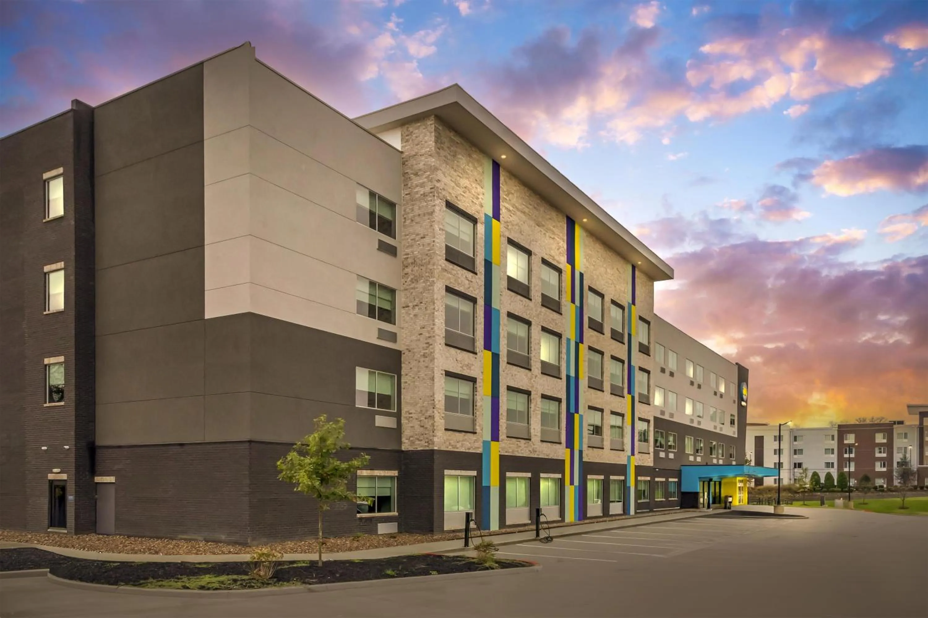 Property building in Tru By Hilton Goodlettsville Nashville