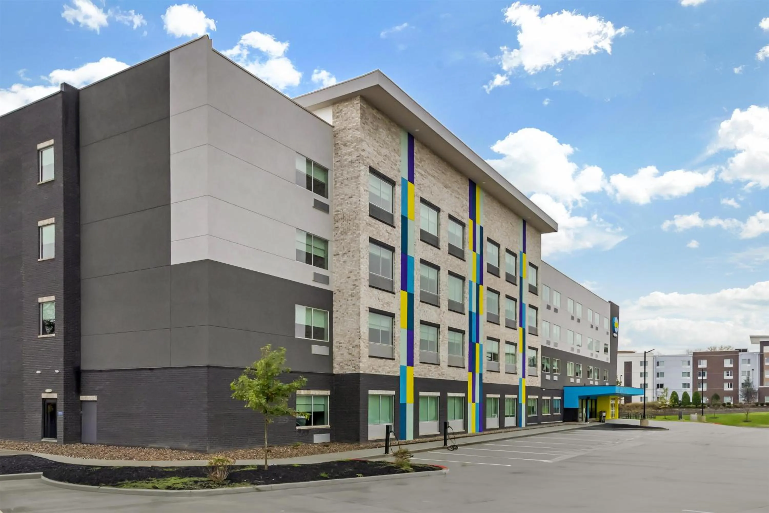 Property building in Tru By Hilton Goodlettsville Nashville