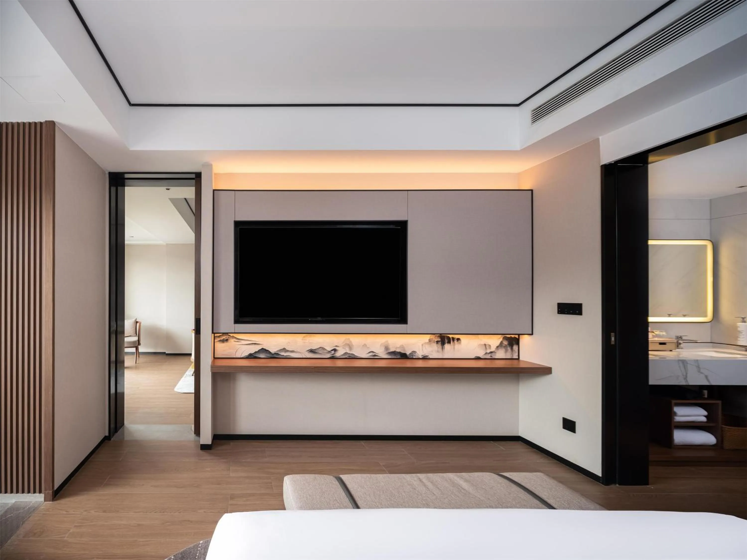 Bed in Hilton Garden Inn Zhangjiajie Wulingyuan