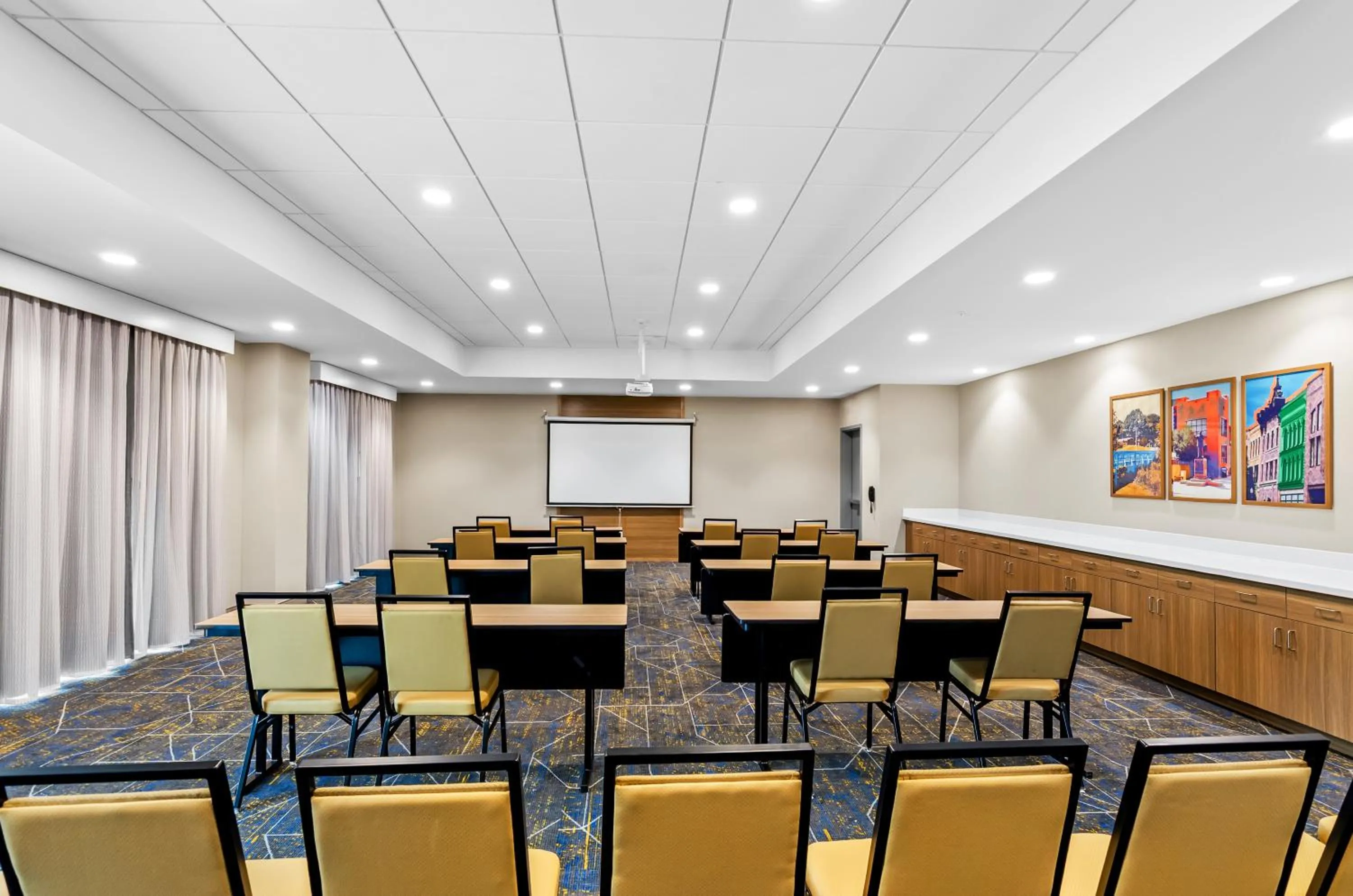 Meeting/conference room in Hampton Inn Daleville