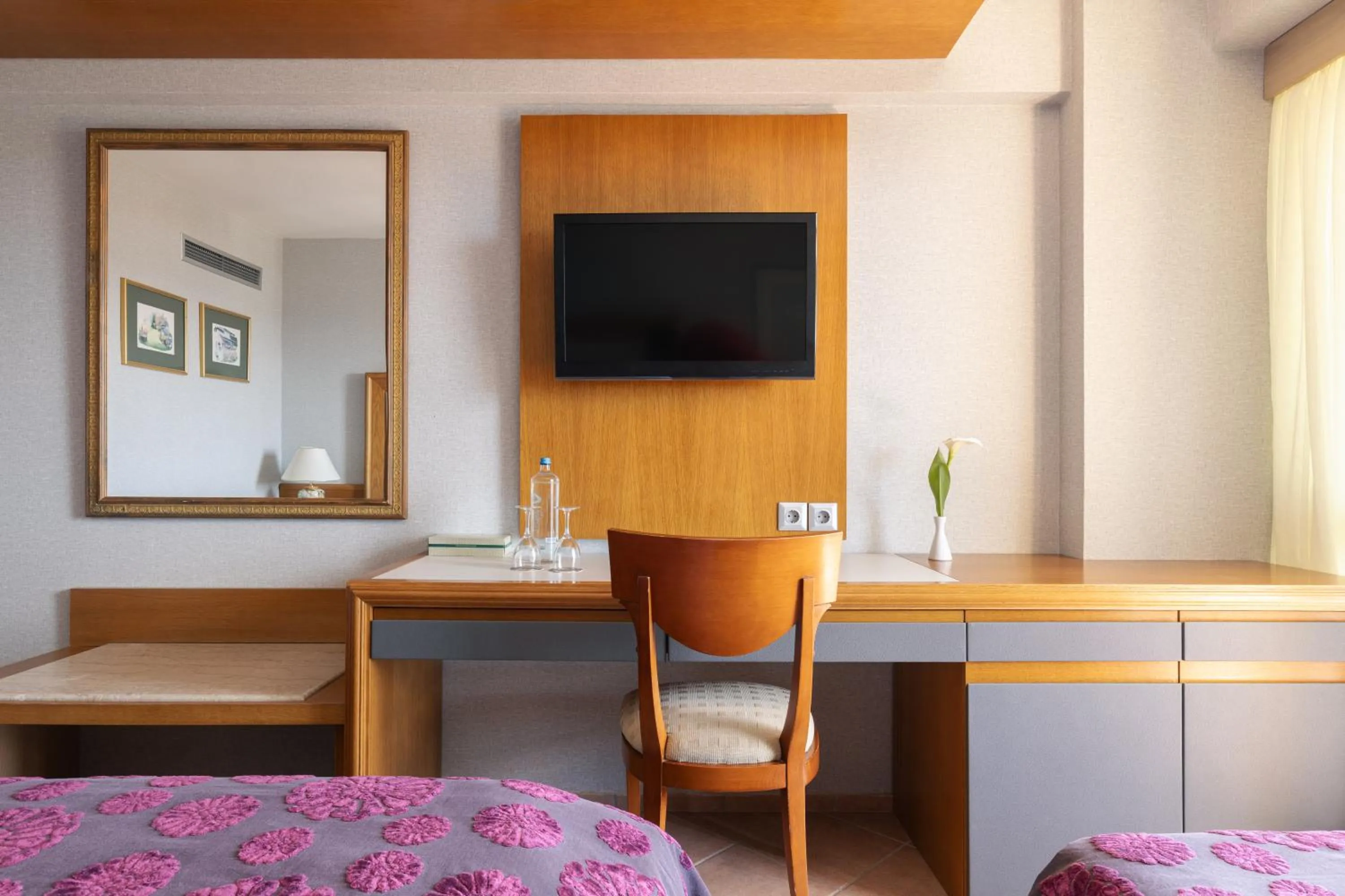 TV and multimedia in Divani Corfu Palace