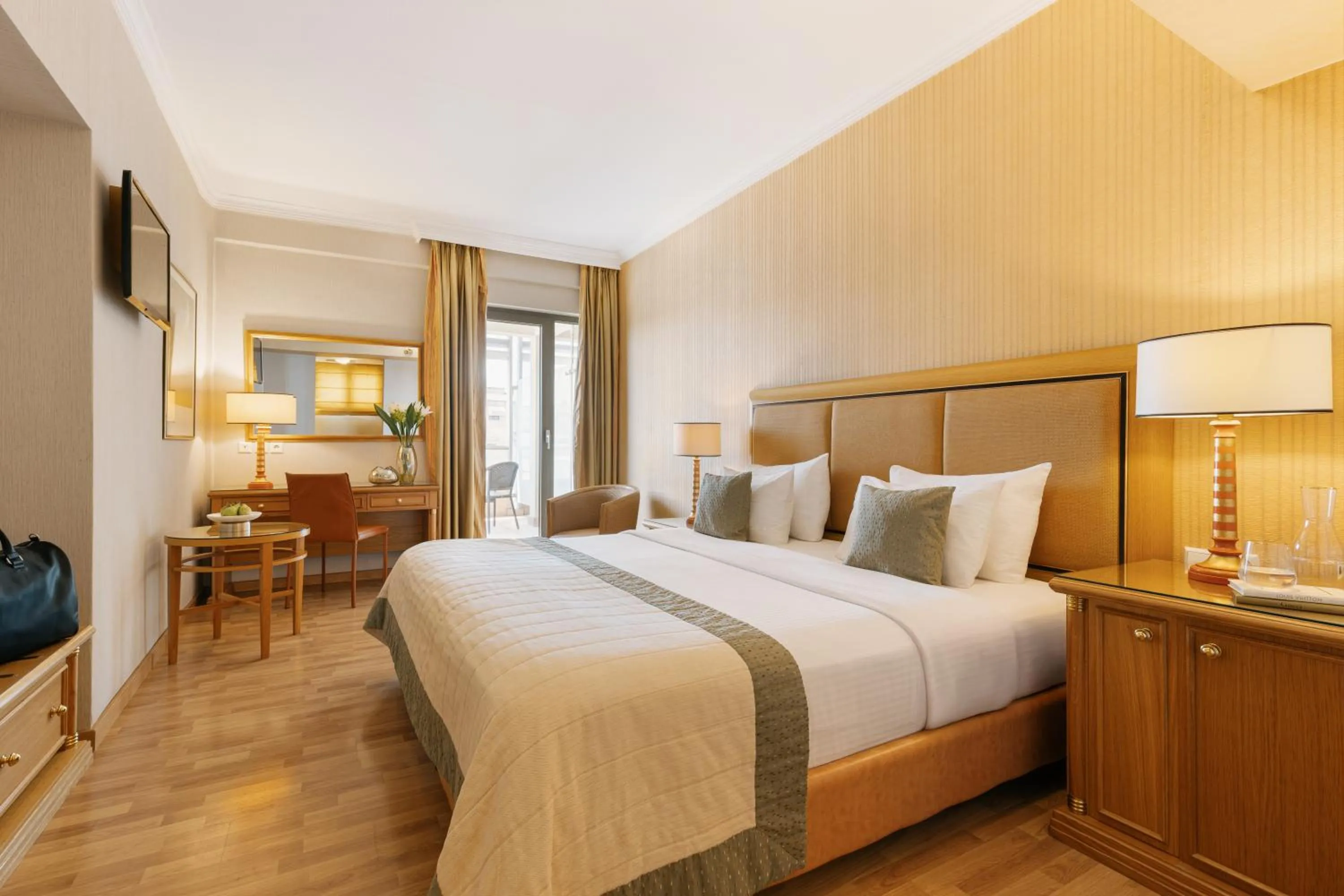 Bedroom, Bed in Divani Palace Larissa