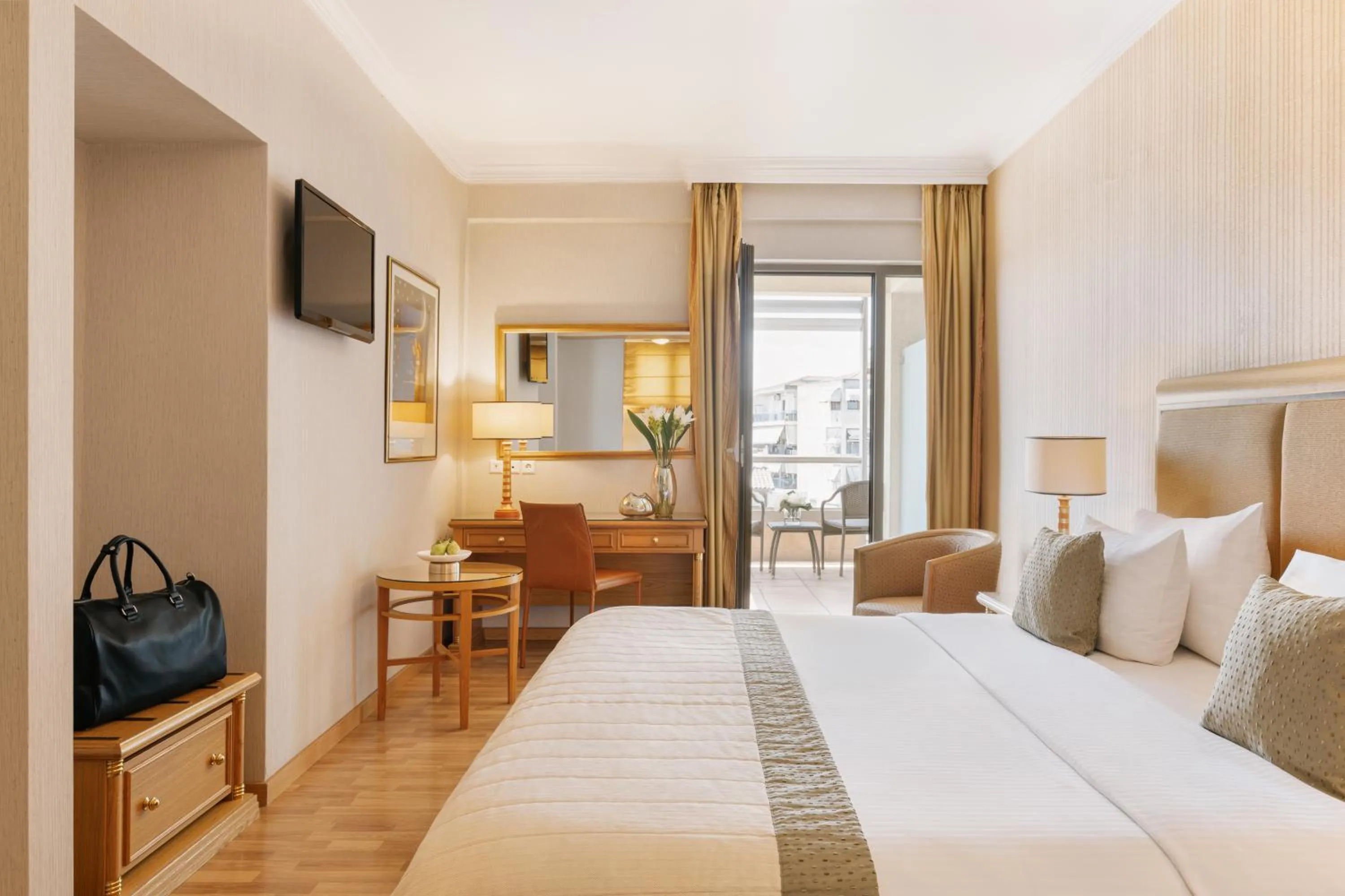 Bed in Divani Palace Larissa