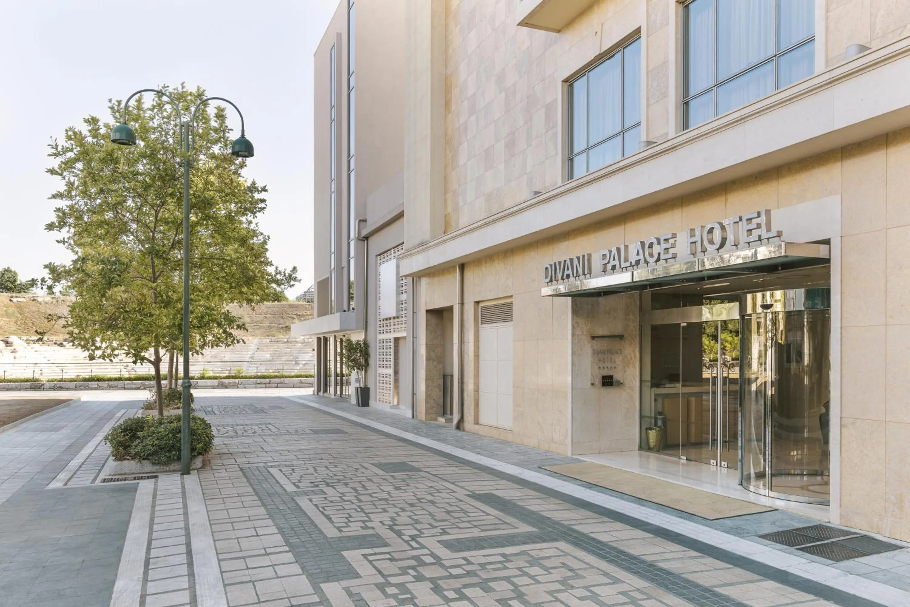 Property building in Divani Palace Larissa