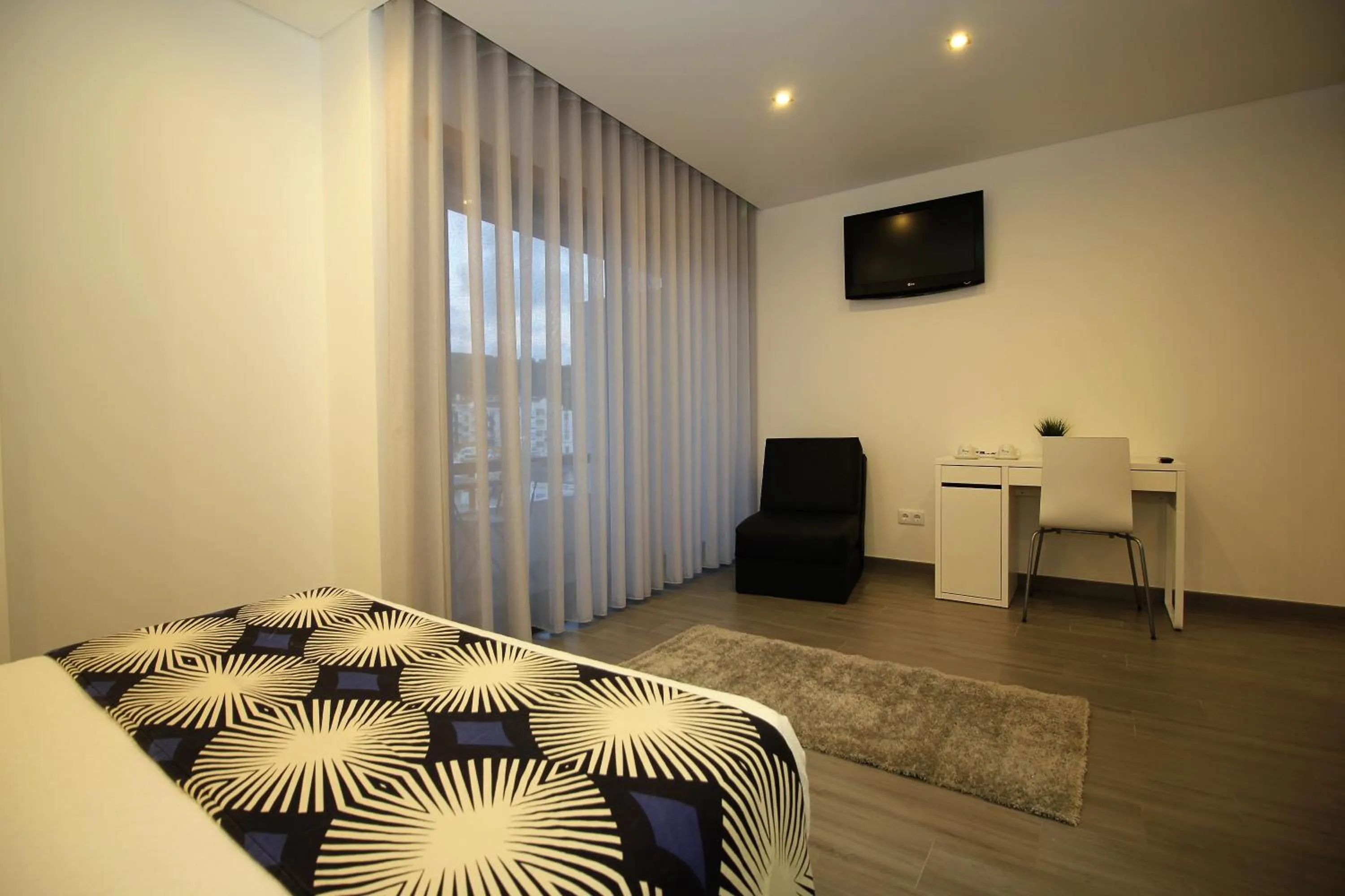 Coffee/tea facilities, Bed in Gaivota Holidays