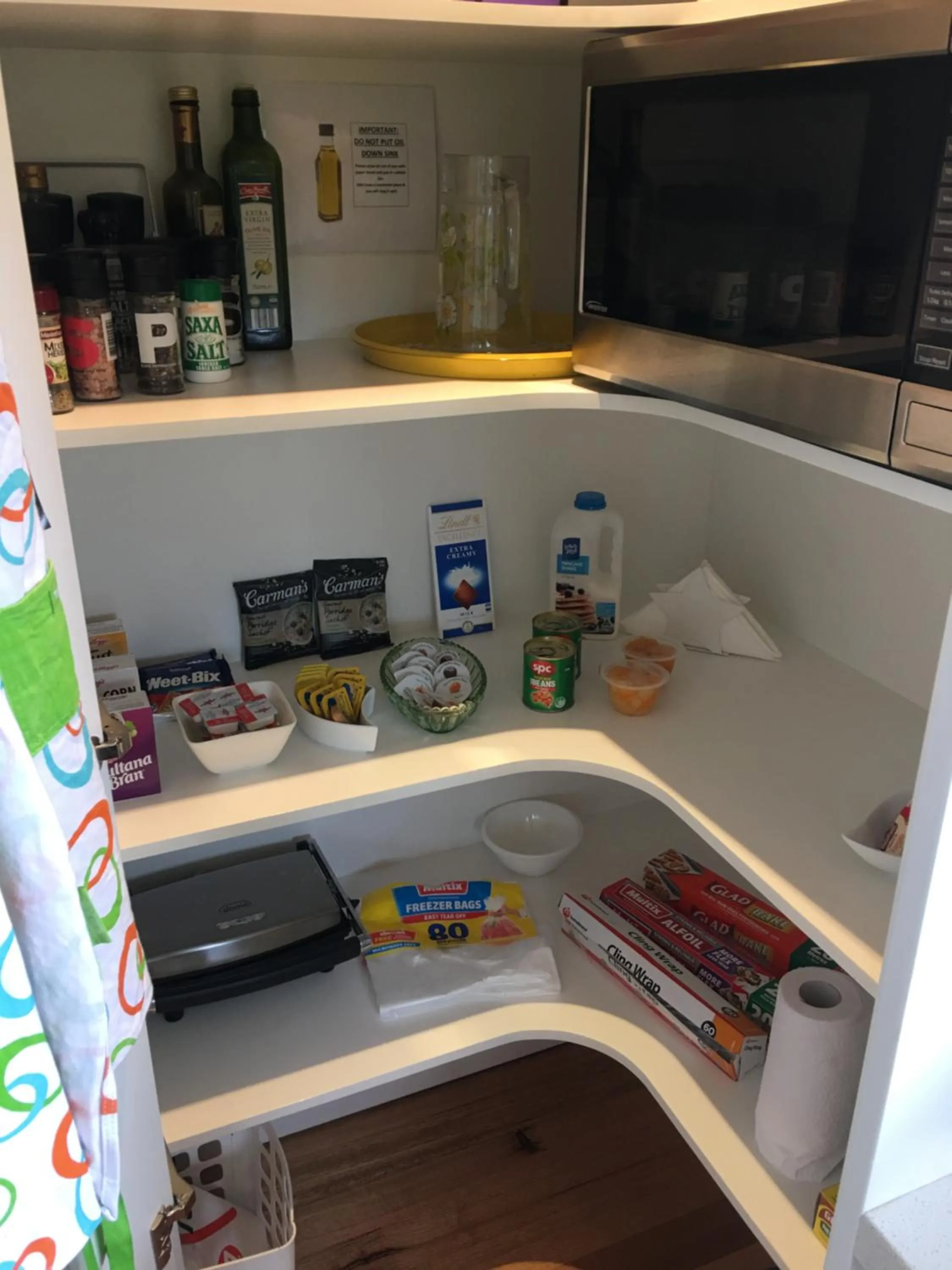 Kitchen or kitchenette in Emerald Ridge