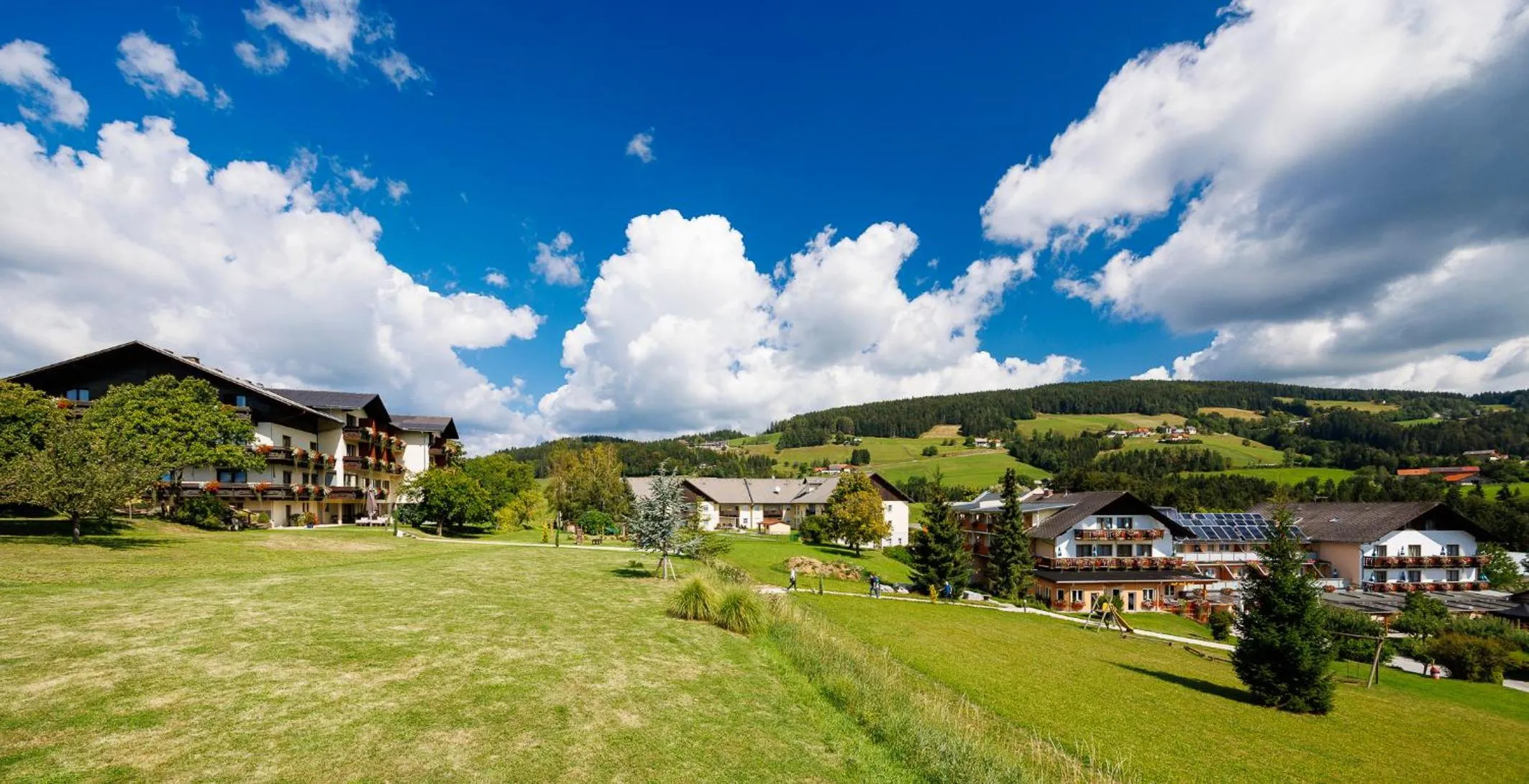 Property building in Der Trattner - Hotel Trattnerhof & Hotel Schöcklblick