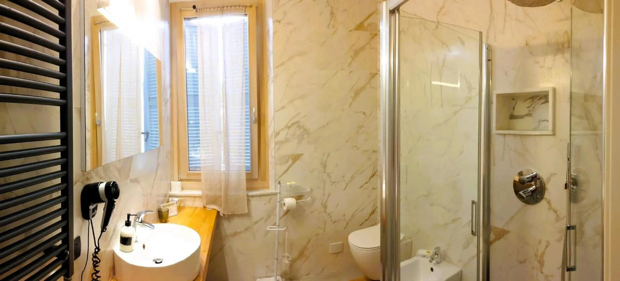 Bathroom in Villa Liberty B&B