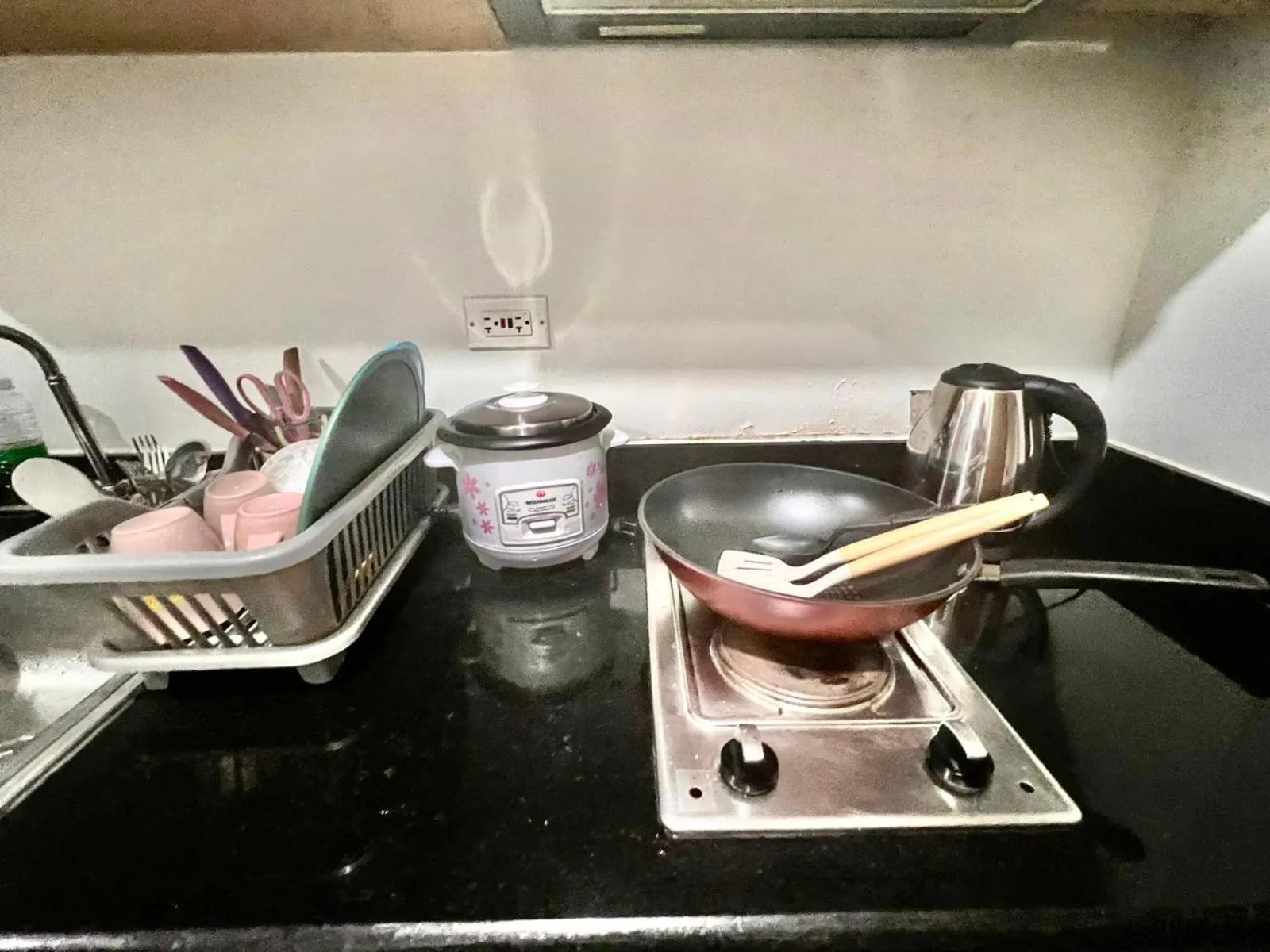 Kitchen or kitchenette in Mall Of Asia - Aseana Prime Accommodations