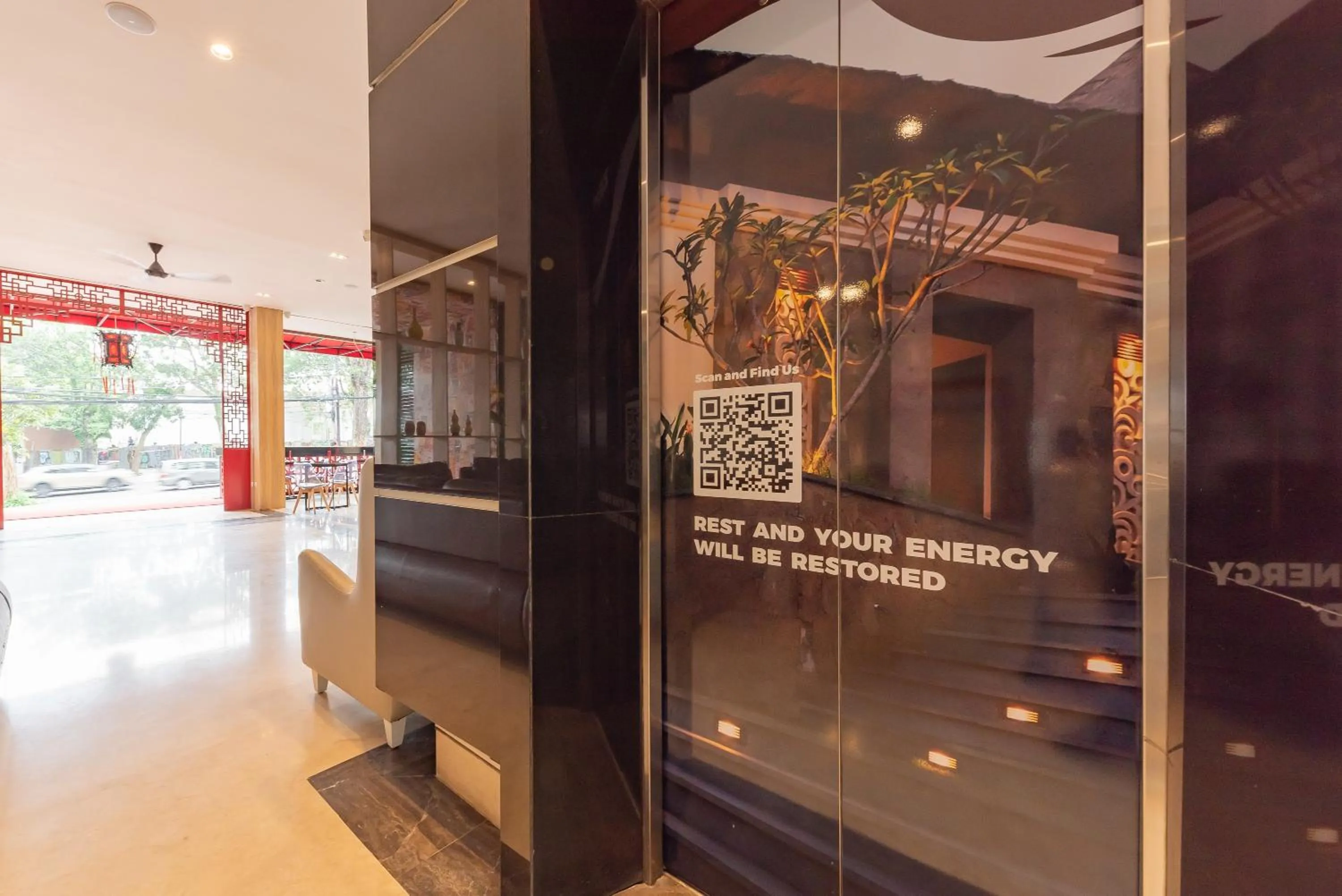 Property building in RedDoorz Premium near Paris Van Java Mall