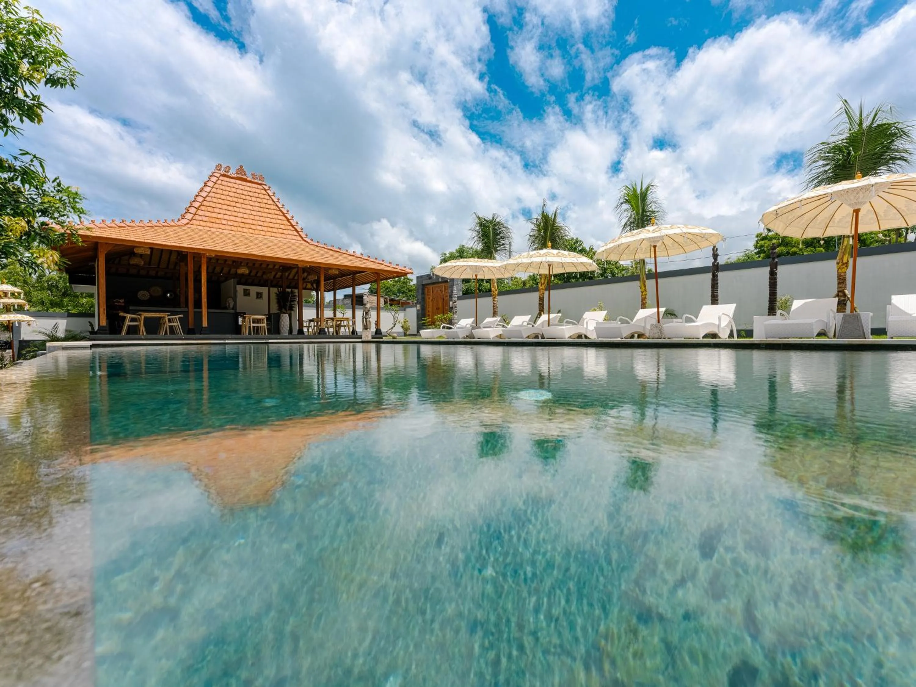 Pool view in Bubu Homestay Tulamben