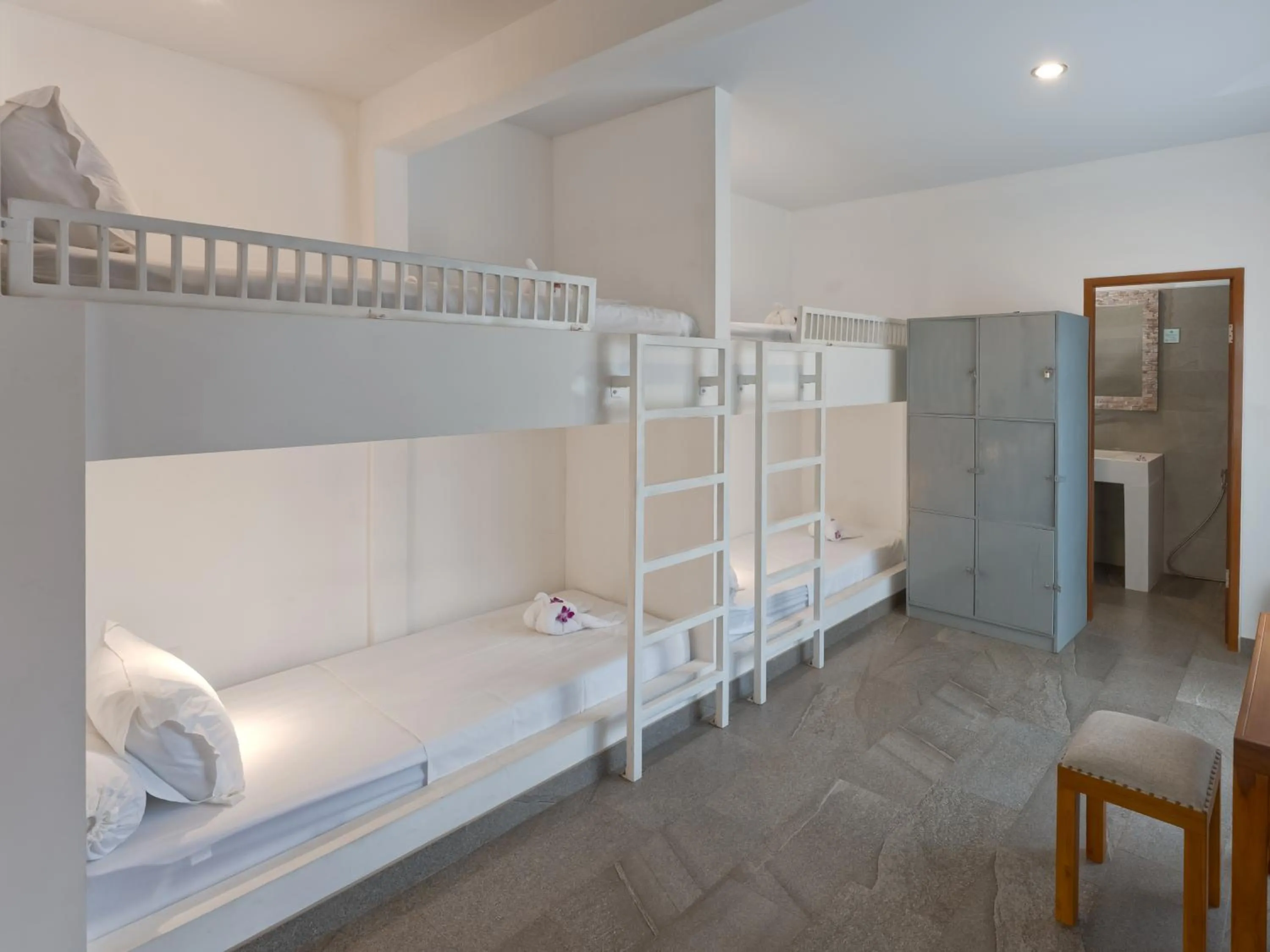 Bathroom, Bed in Bubu Homestay Tulamben