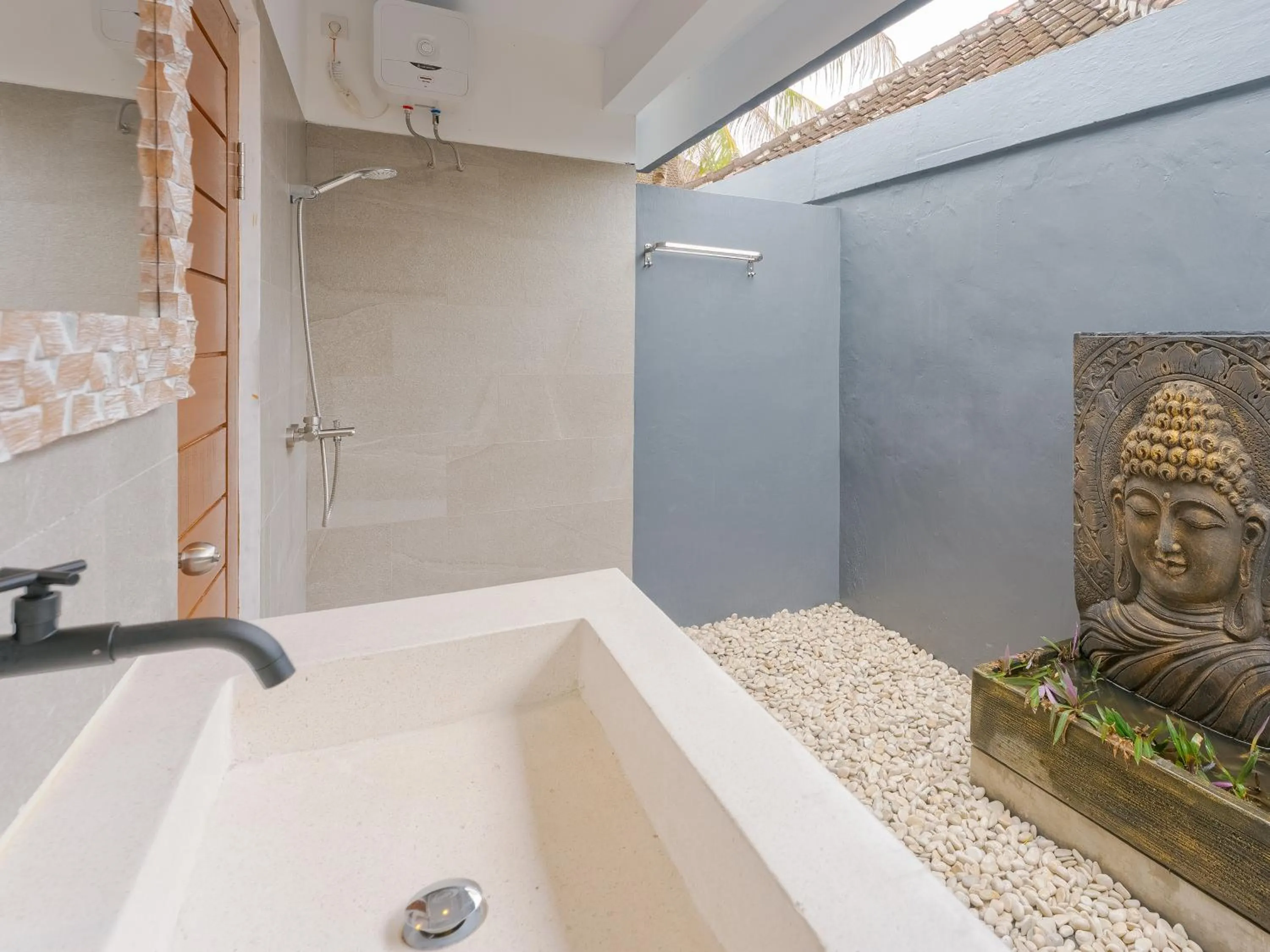 Bathroom in Bubu Homestay Tulamben