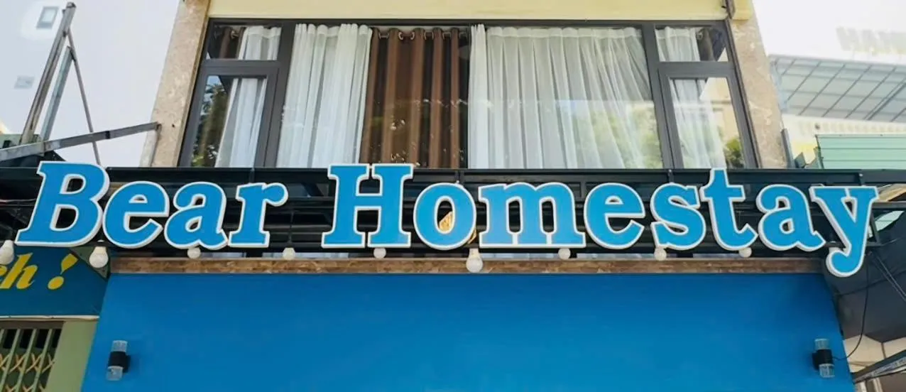 Bear Hotel & Homestay