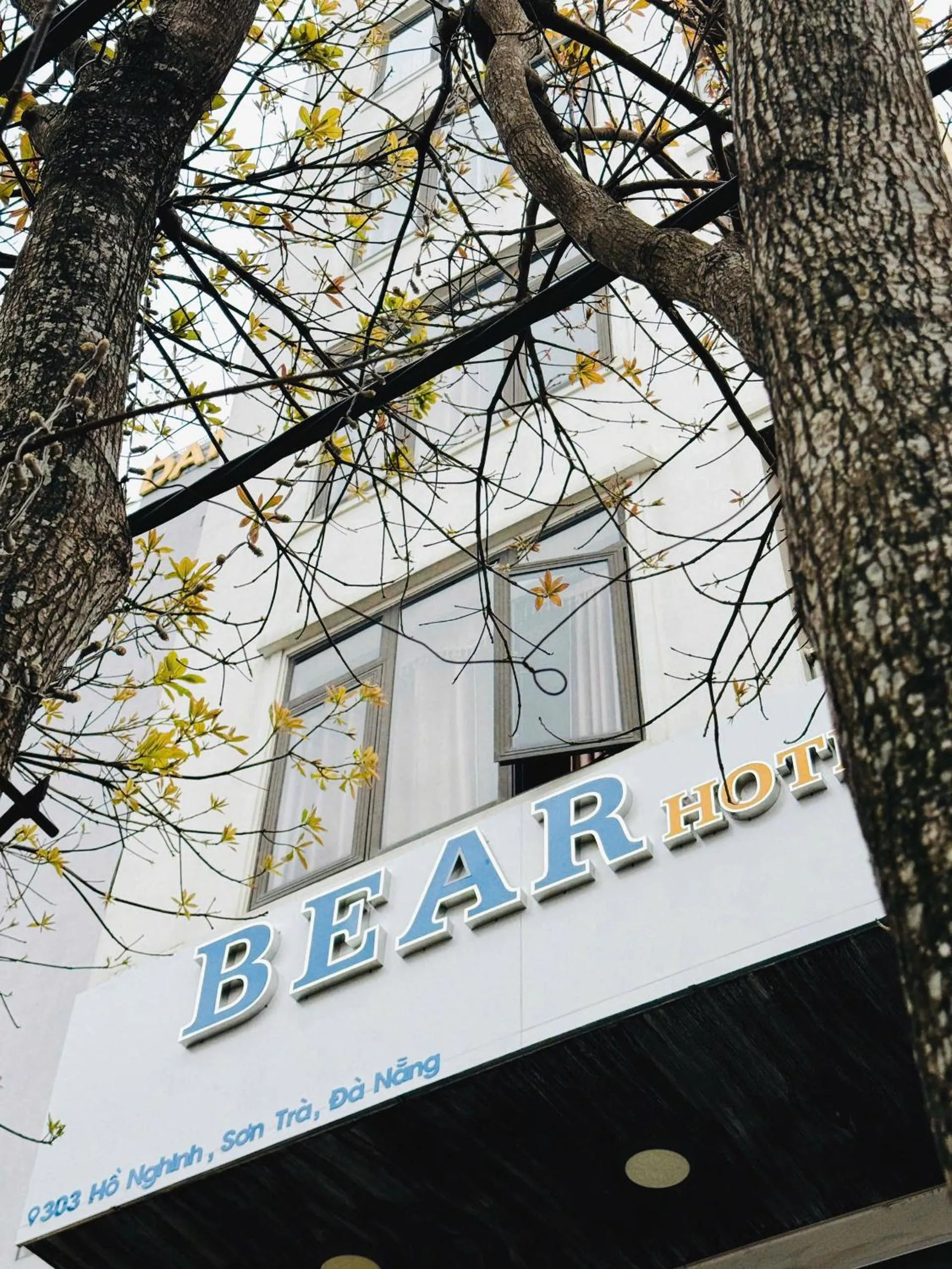 Logo/Certificate/Sign in Bear Hotel & Homestay