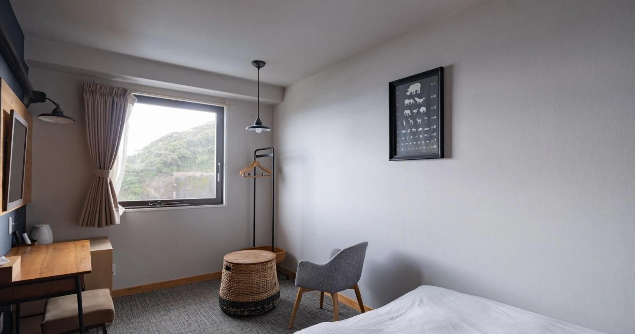 Photo of the whole room, Bed in Hotel SEASONS NICHINAN