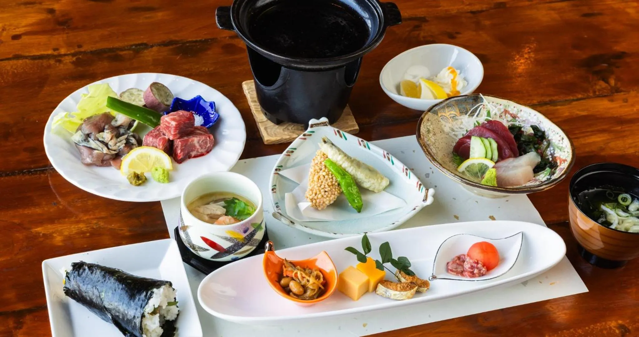 Food in Hotel SEASONS NICHINAN