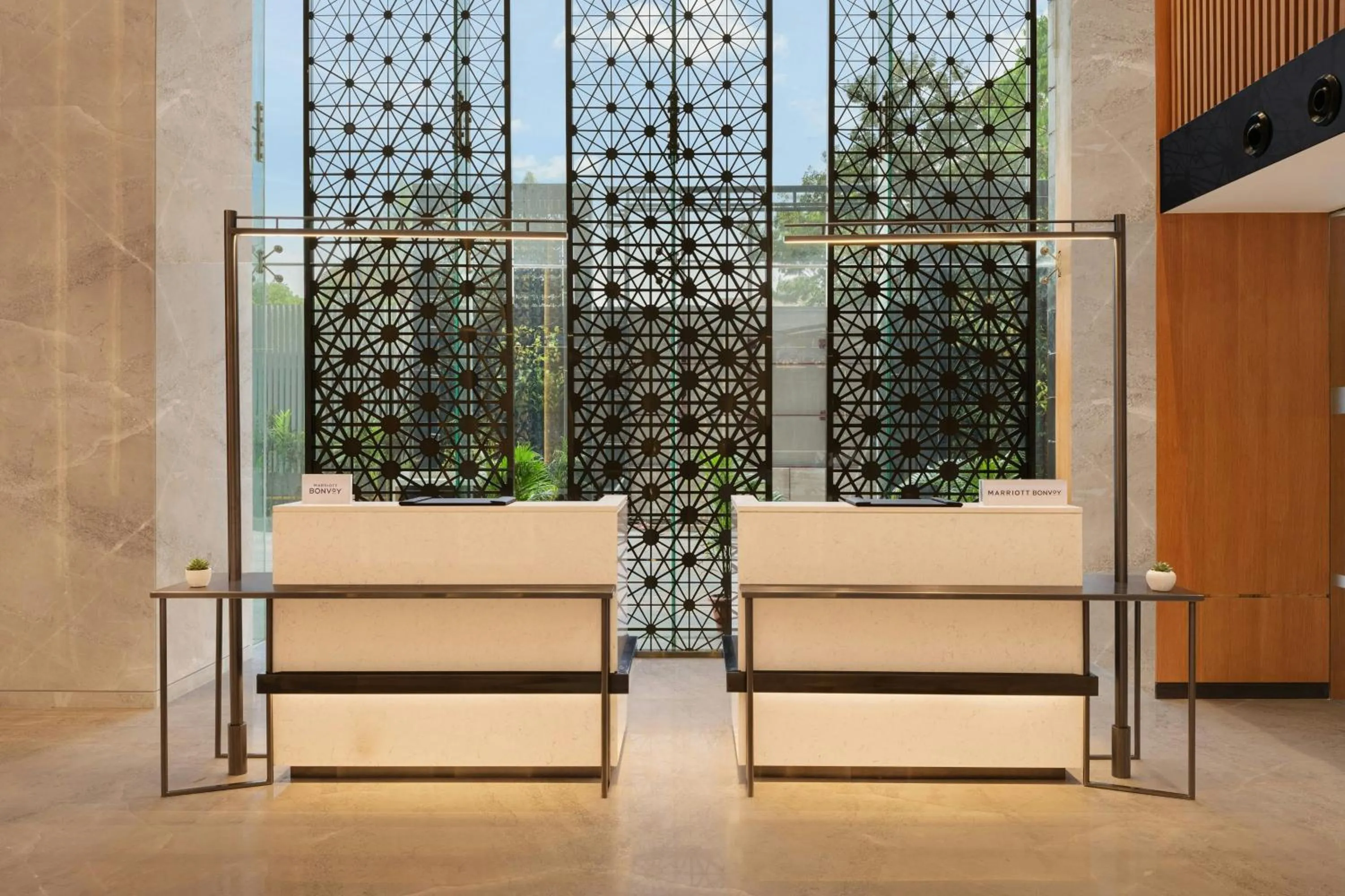 Lobby or reception in Courtyard by Marriott Ranchi