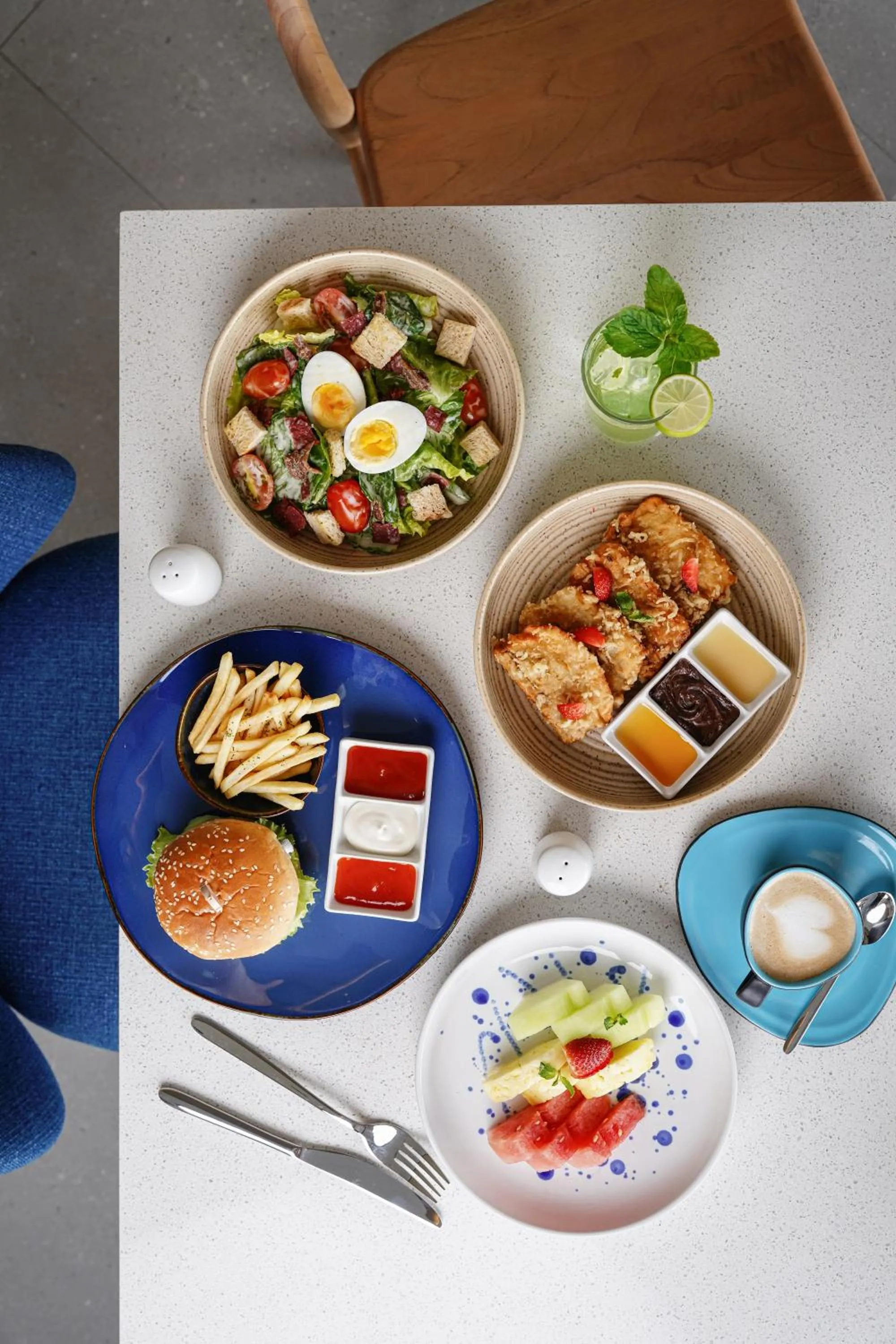 Food and drinks in Fairfield by Marriott Bekasi