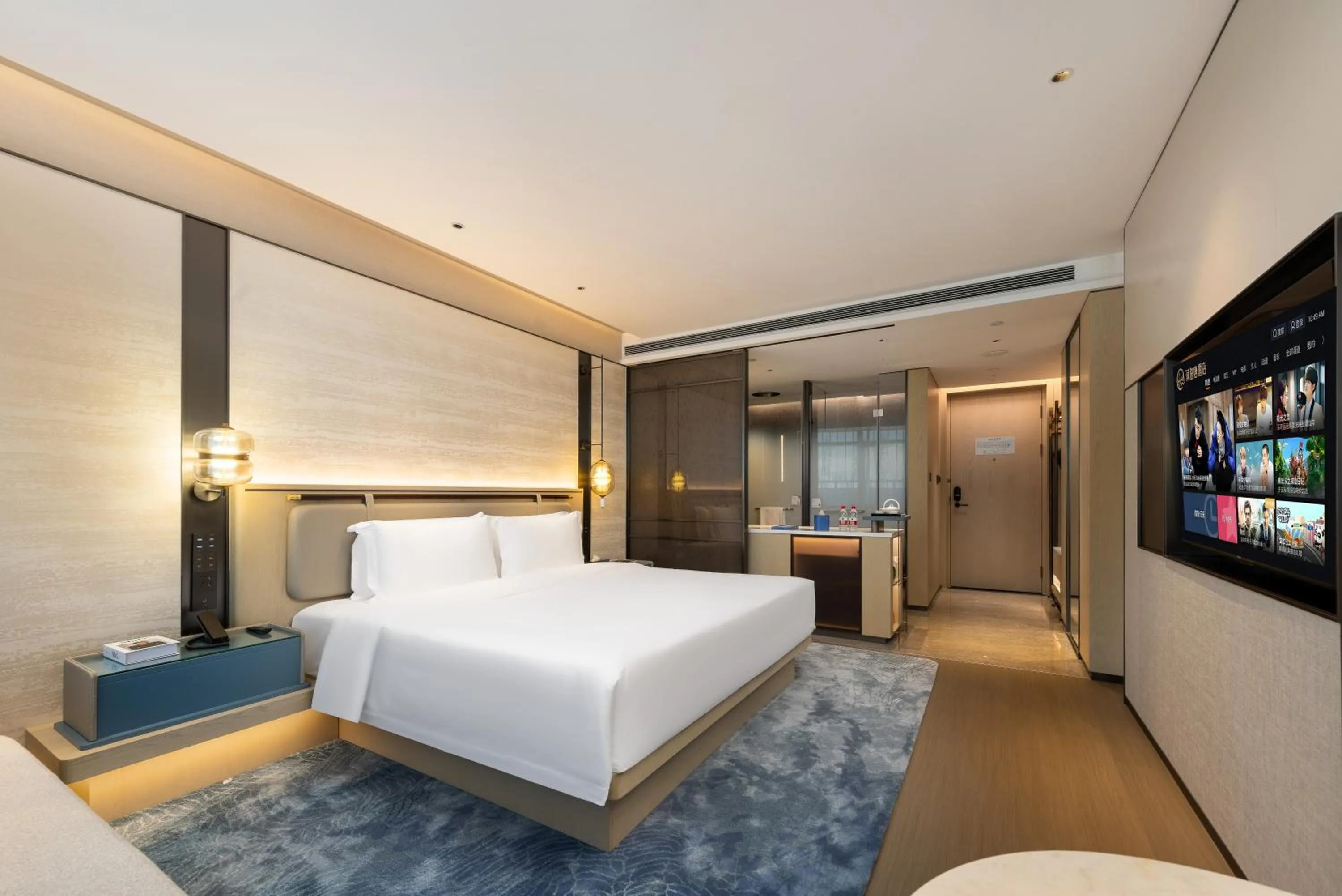Double Room with Balcony - single occupancy in Shanghai Hongqiao Heyitang Hotel Beixinjing Subway Station Branch