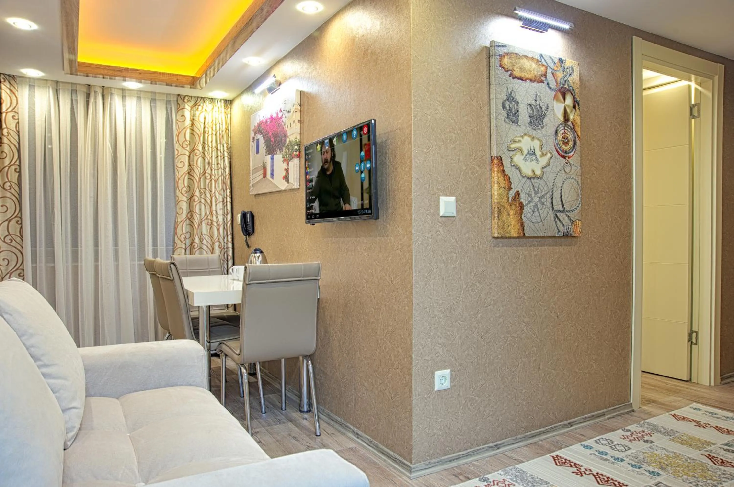 Living room in Best Fulya Suites