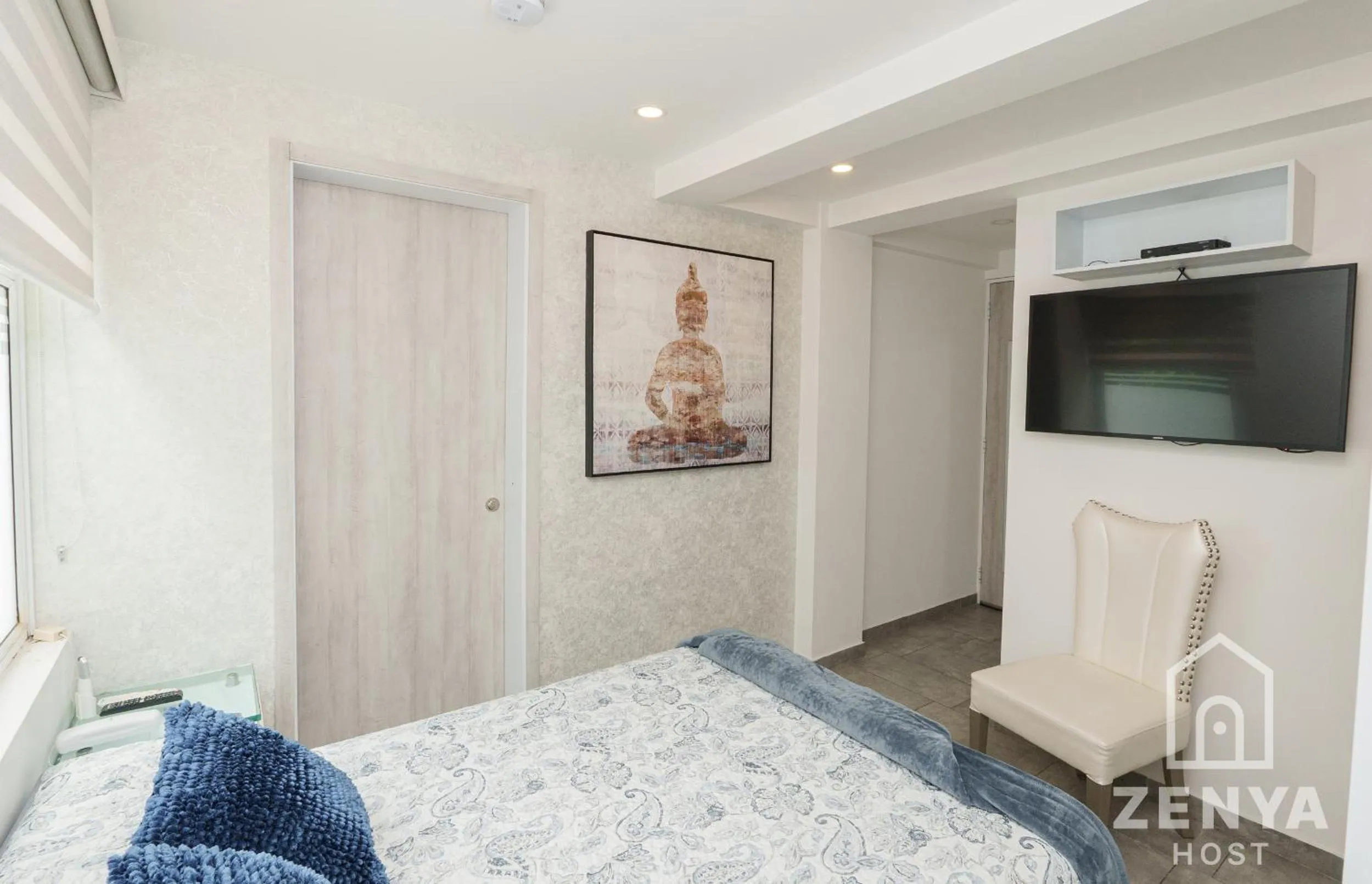 Bed in Recovery house by Zenya Host