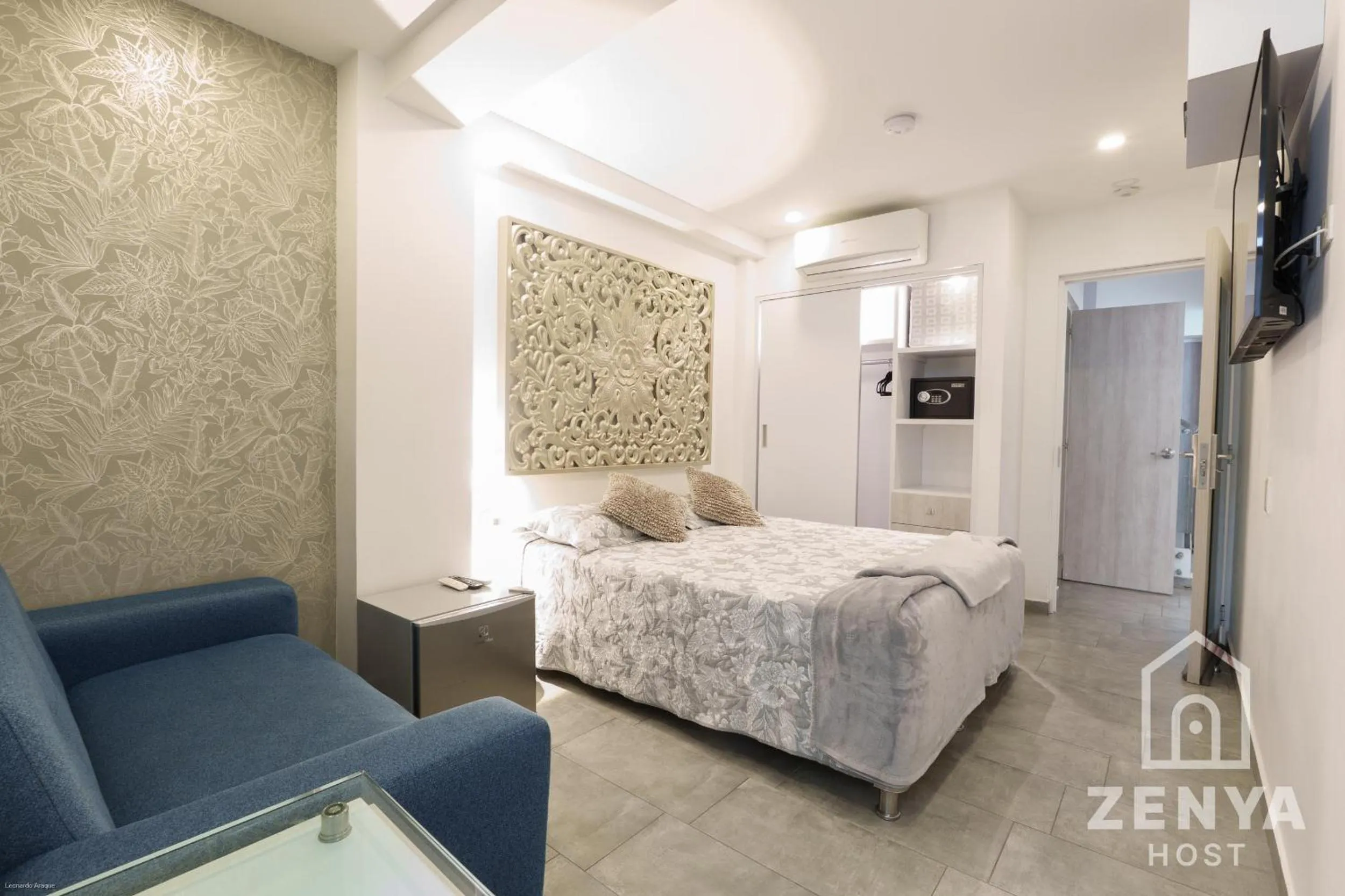 Bed in Recovery house by Zenya Host