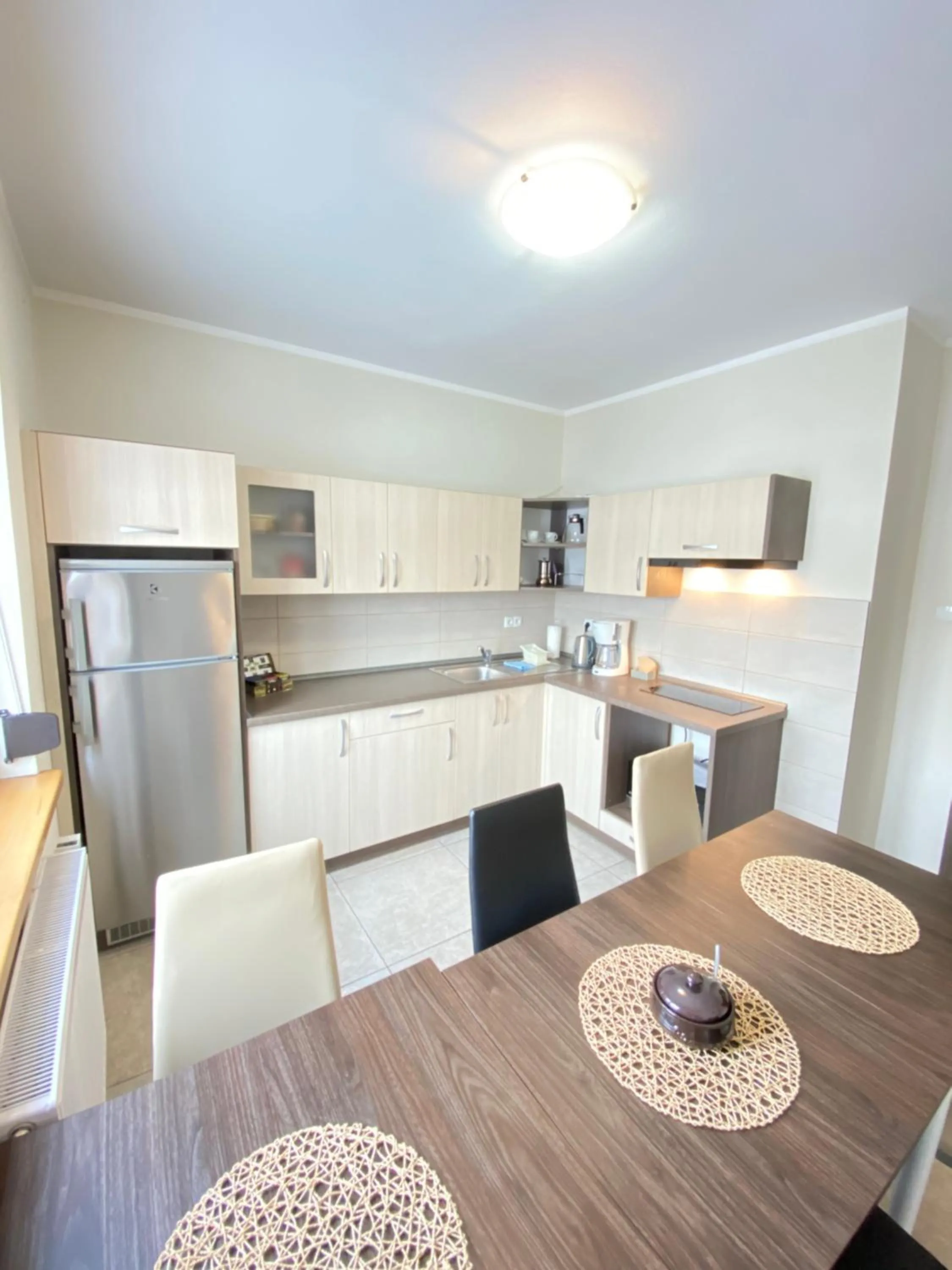 Kitchen or kitchenette in Dom Nad Brennica Pokoje i Apartamenty