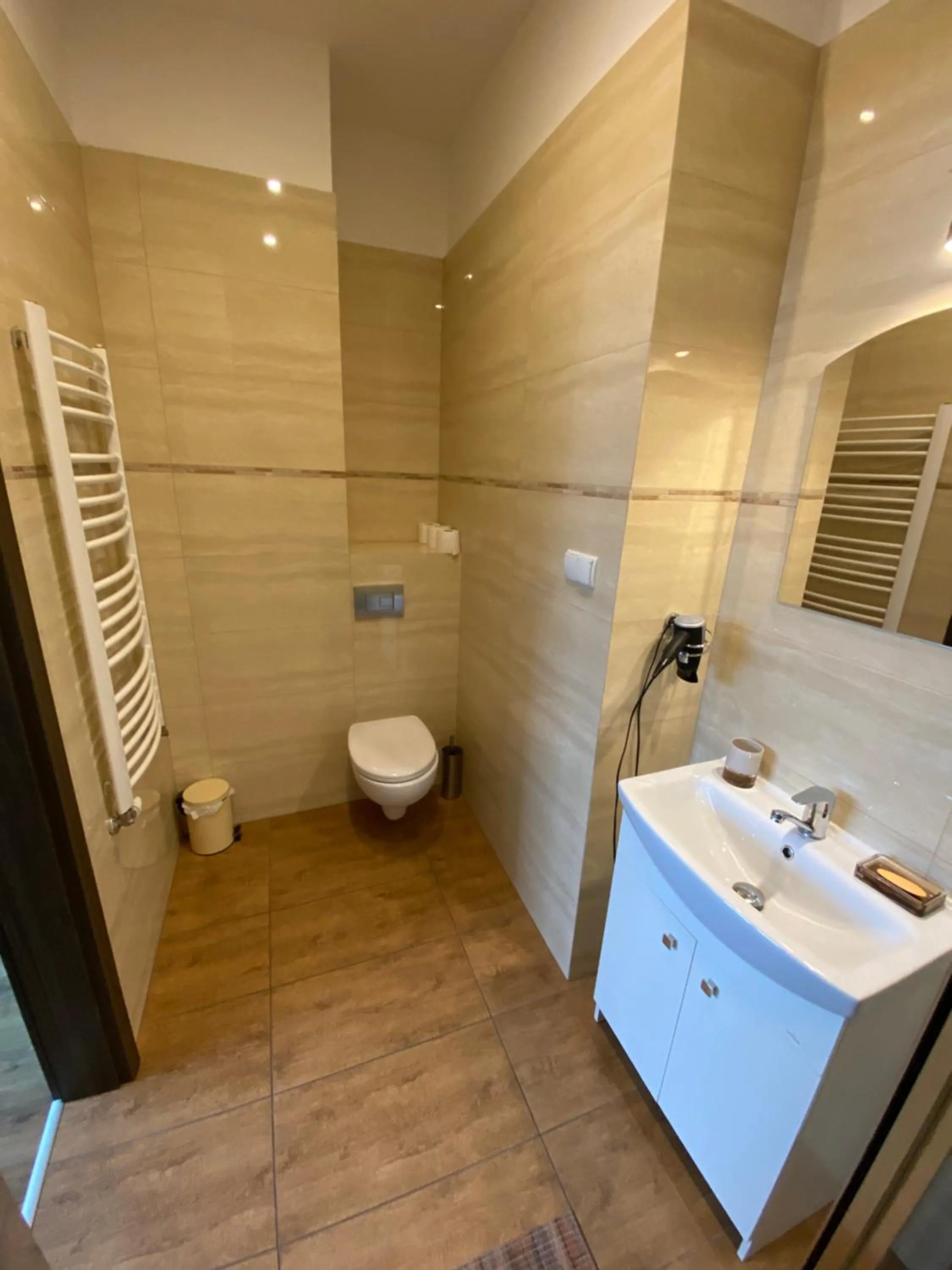 Bathroom in Dom Nad Brennica Pokoje i Apartamenty