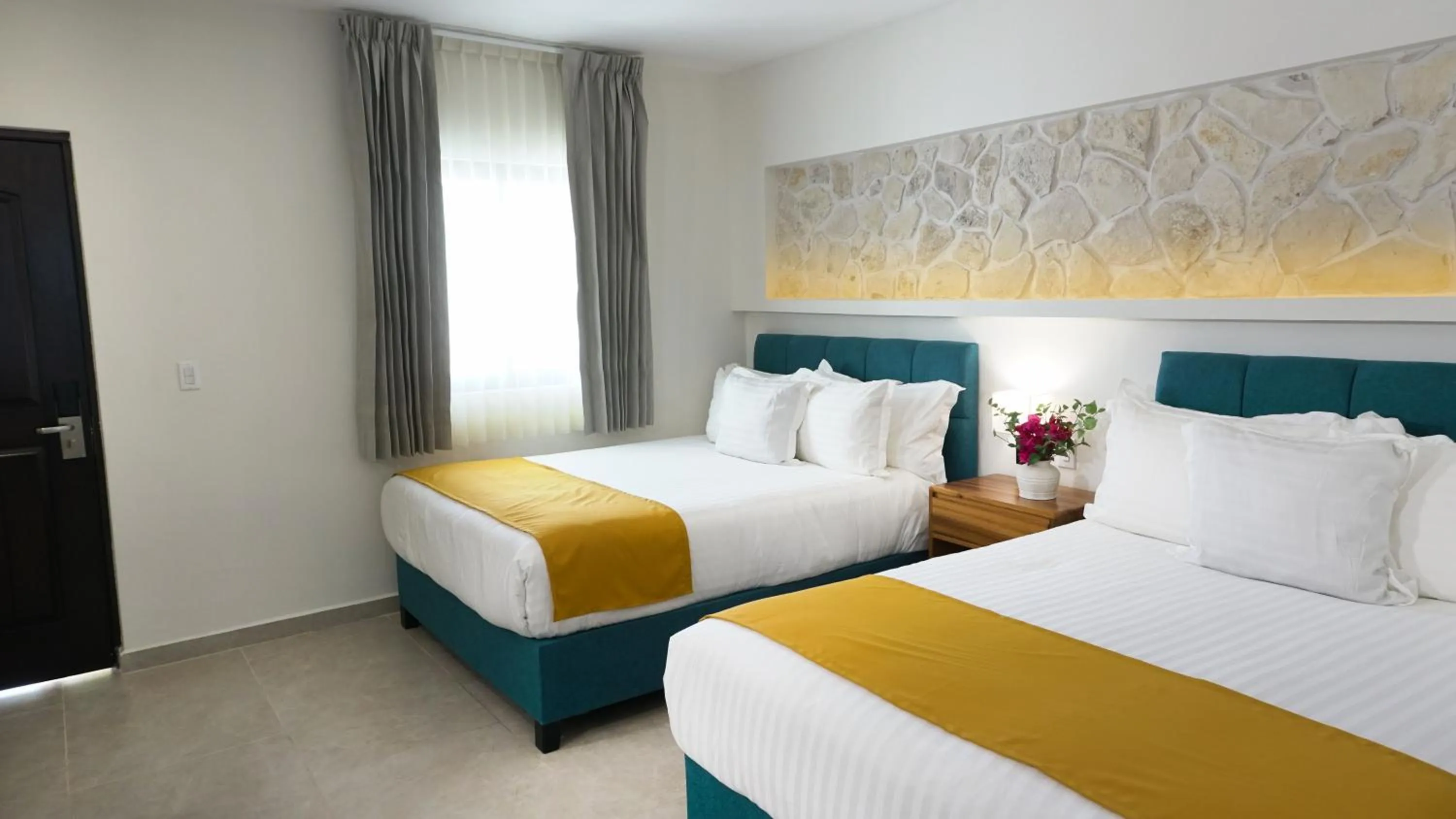 Bed in Hotel Loreto Palmar