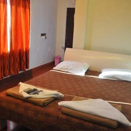 Photo of the whole room in Hotel Shreesh