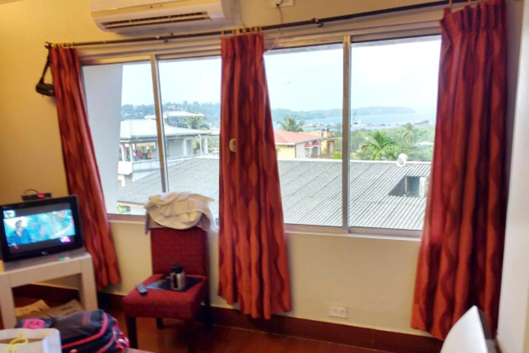 Photo of the whole room in Hotel Shreesh