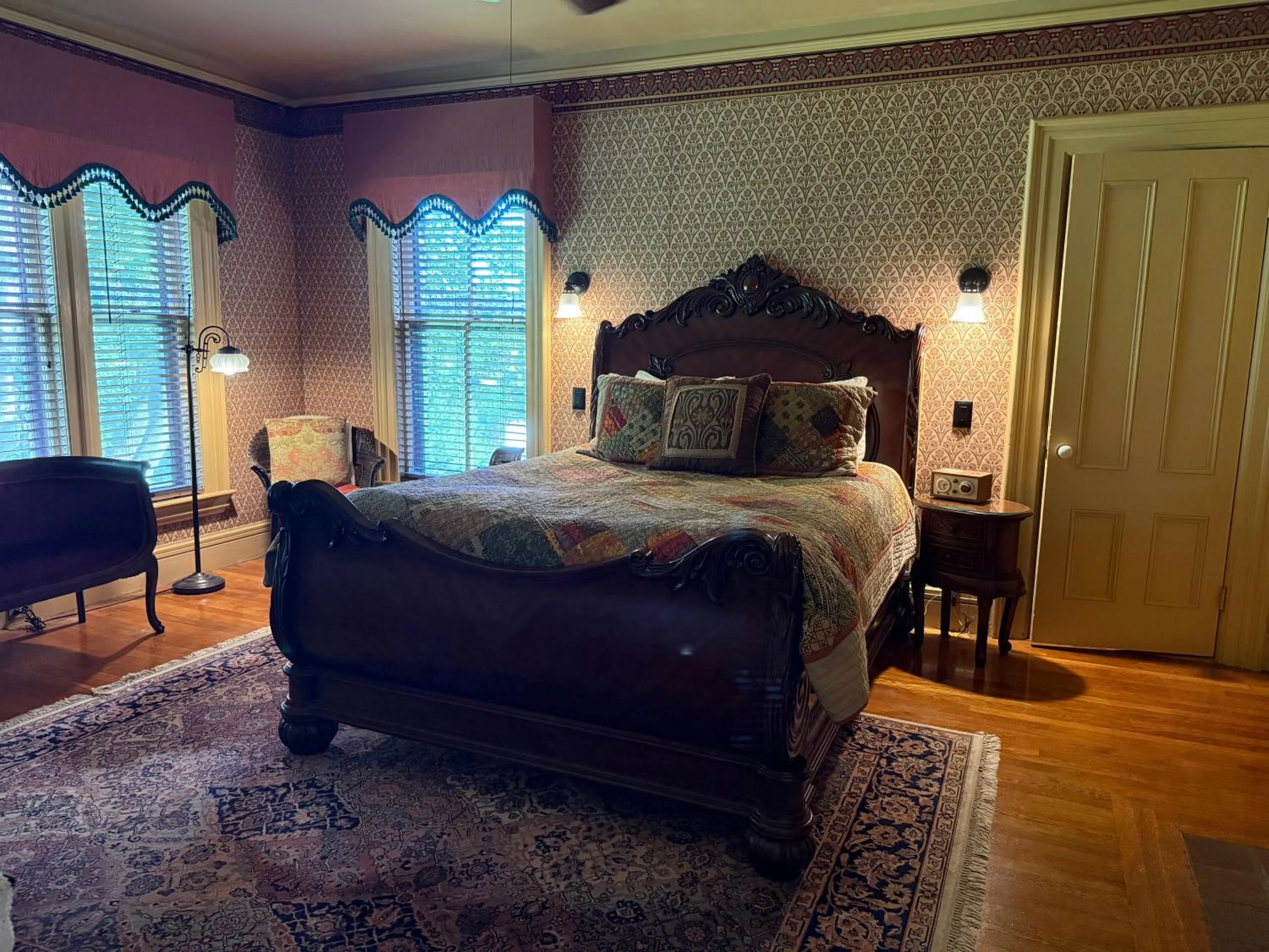 Bed in Amherst Inn