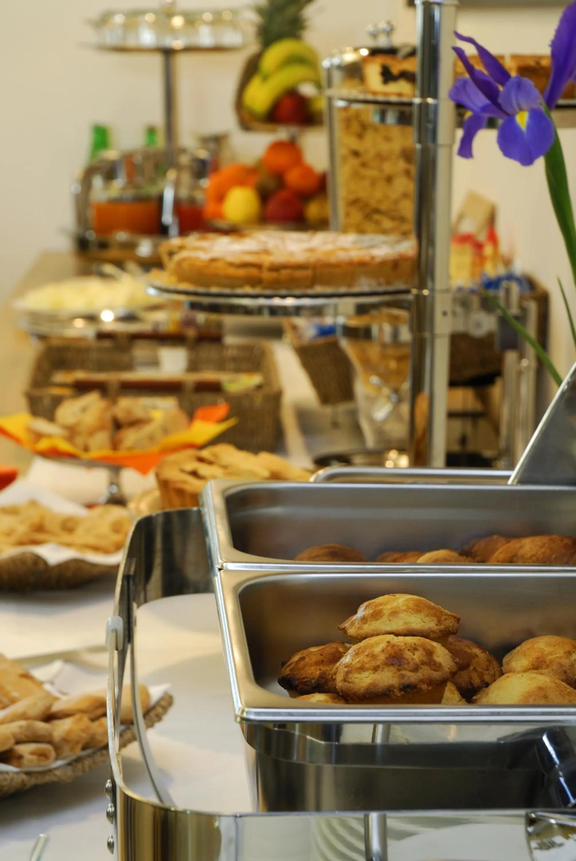 Food and drinks in Sanlu Hotel