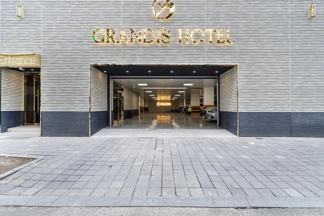 Grandis Hotel