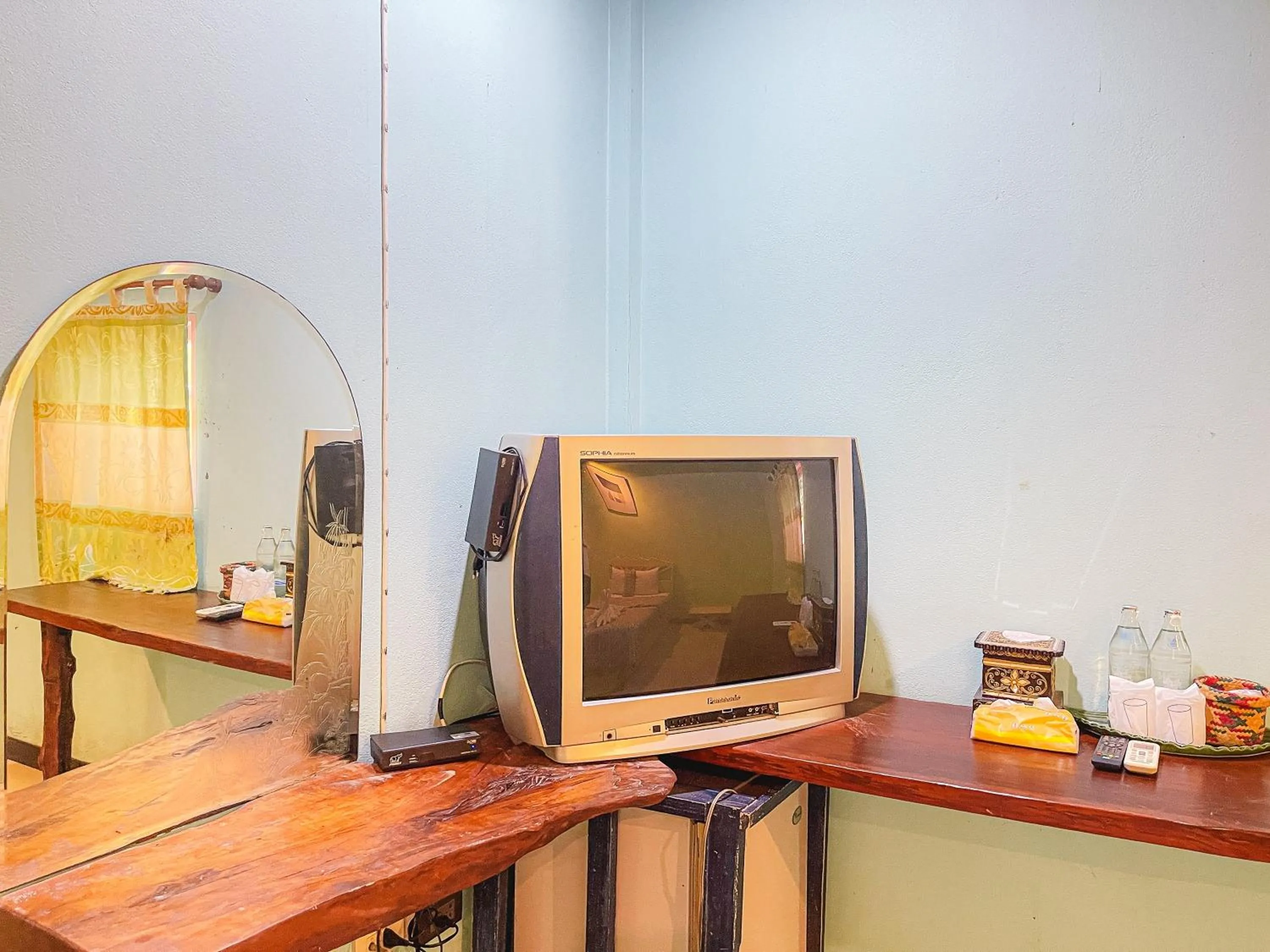 TV and multimedia in Kanta Hill Resort