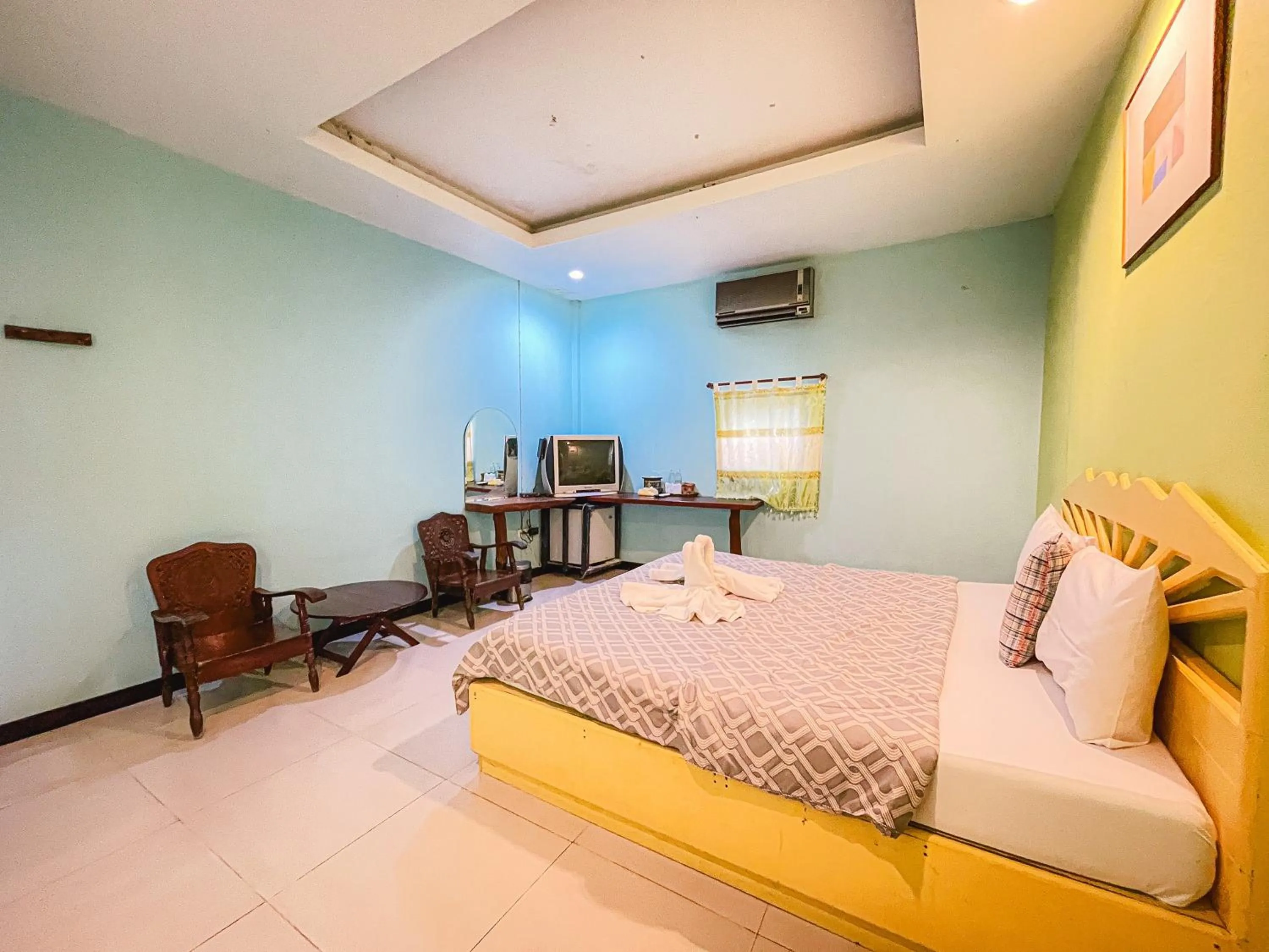 Bed in Kanta Hill Resort