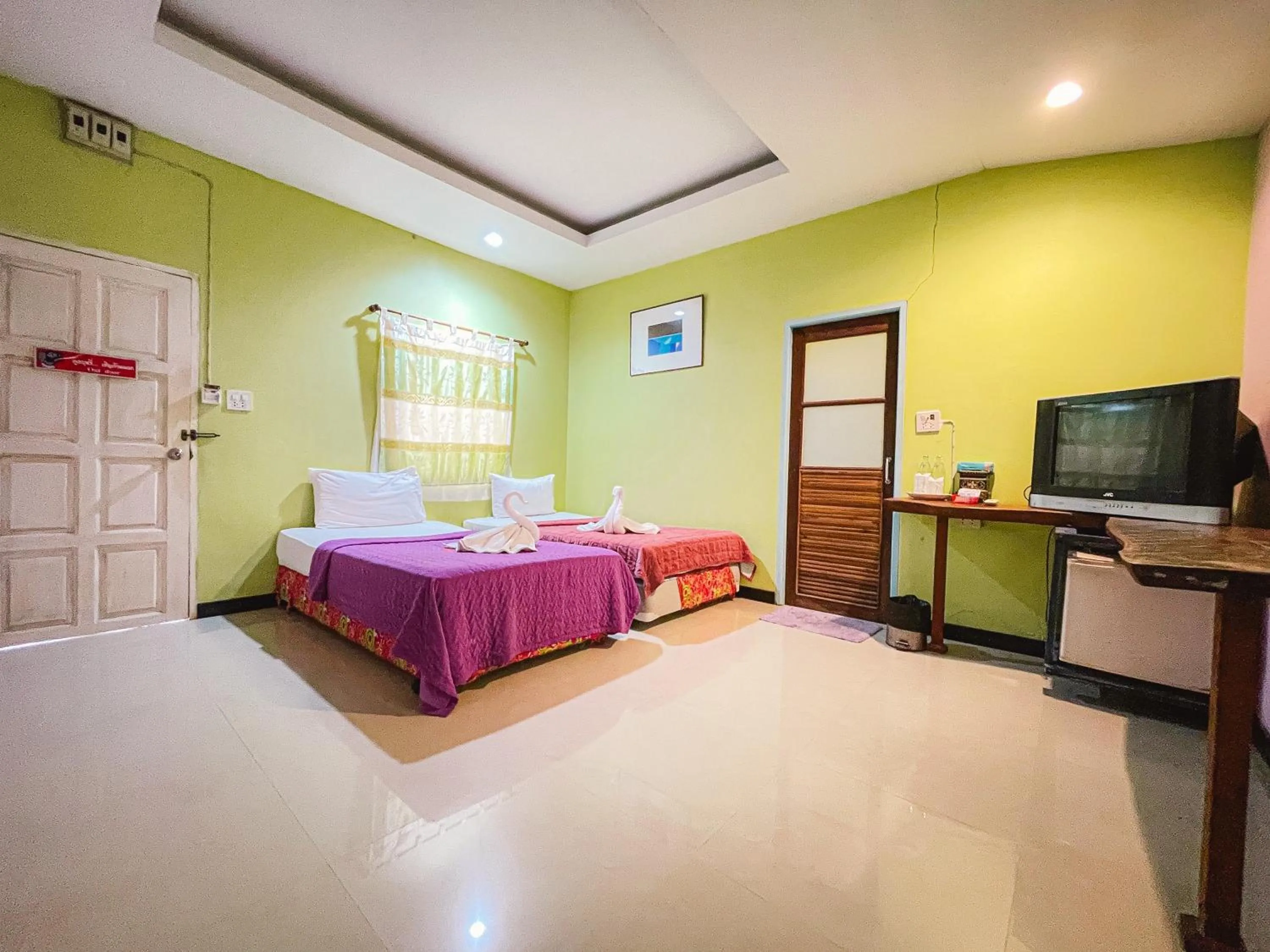 Bed in Kanta Hill Resort