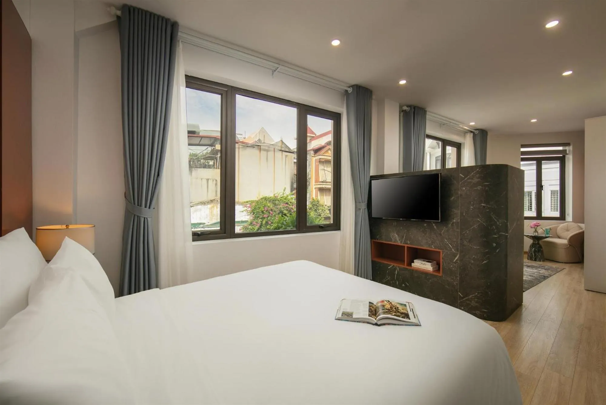 Bed in Amira Hotel Bắc Ninh