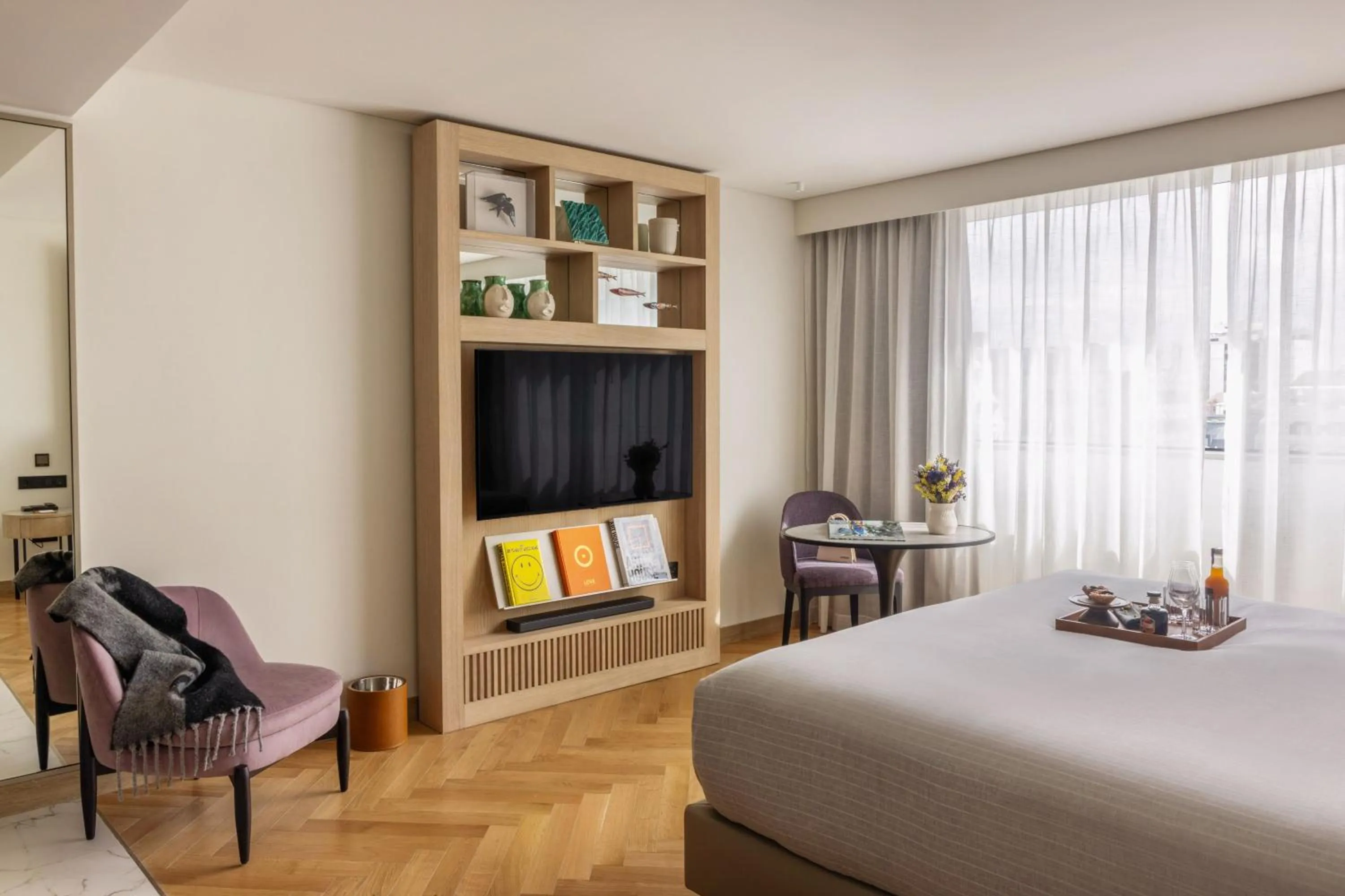 Property building, Bed in ME Lisbon